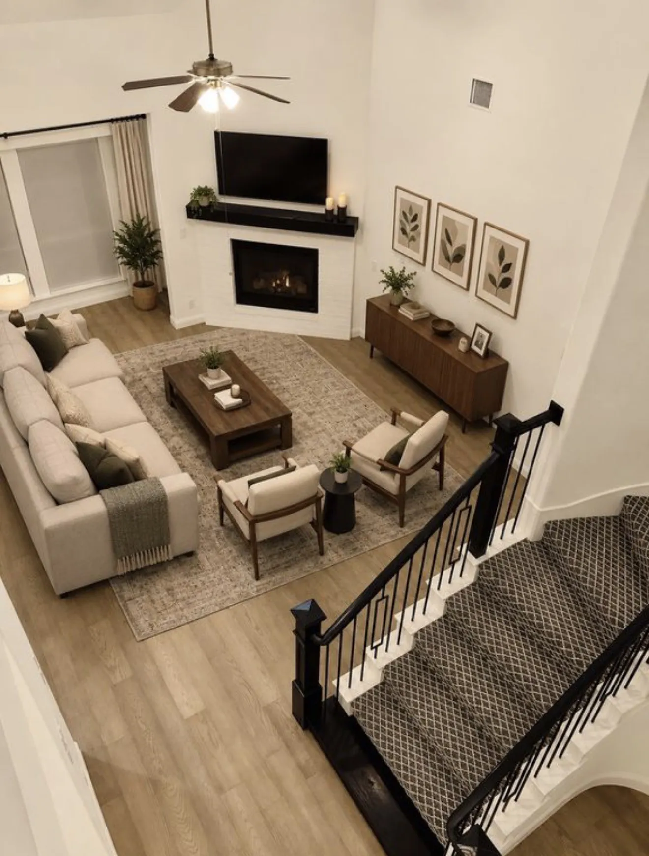 Single Family Residence For Rent in Denton County , 3012 Warrington, The Colony, Texas 75056, 4 Bedroom, 5 Bathroom, 2 Garage spaces, 3,519 Sqft, built in 2021, mls#21412873, Real Estate Agent in The Colony, Homes For Rent in Denton county, Homes For Rent in The Colony, Realtor in The Colony Texas, Real Estate Brokerage Independent Realty Texas, Luminita Cordes Realtor