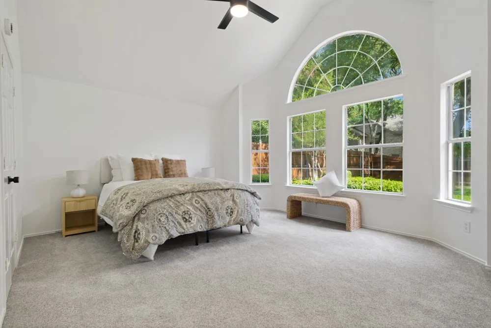 Single Family Residence For Sale in Tarrant County , 8000 Arlie Lane, North Richland Hills, Texas 76182, 3 Bedroom, 2 Bathroom, 3 Garage spaces, 1,847 Sqft, built in 1990, mls#21412158, Real Estate Agent in North Richland Hills, Homes For Sale in Tarrant county, Homes For Sale in North Richland Hills, Realtor in North Richland Hills Texas, Real Estate Brokerage Independent Realty Texas, Luminita Cordes Realtor