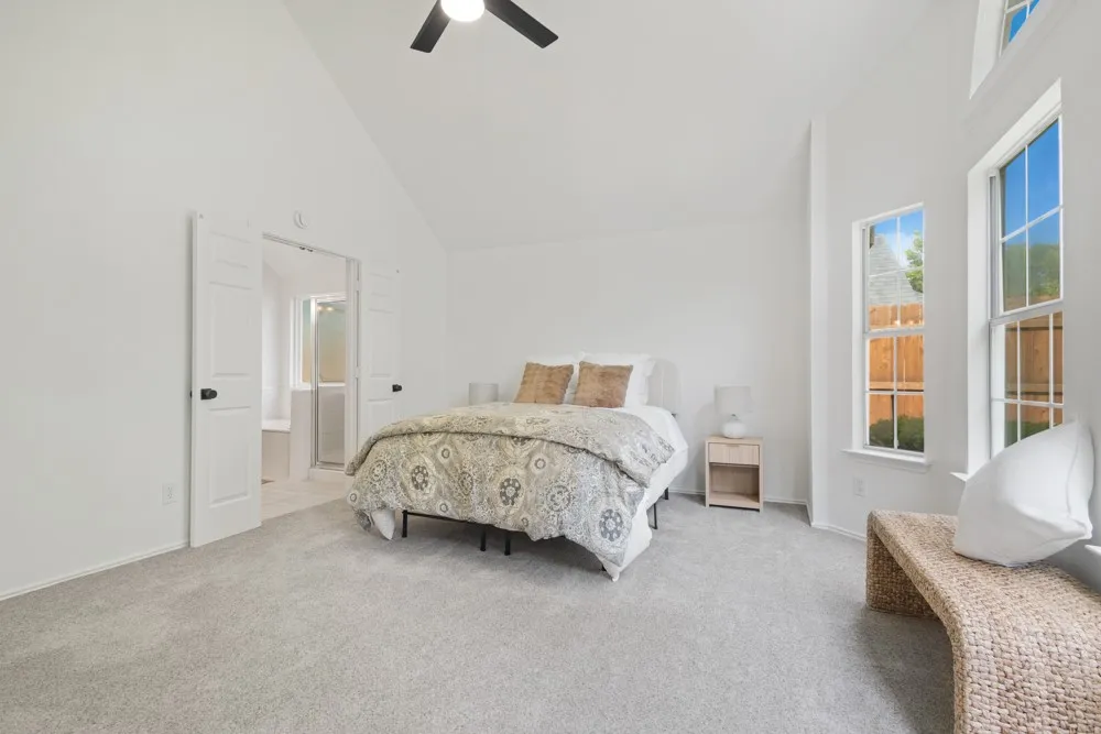 Single Family Residence For Sale in Tarrant County , 8000 Arlie Lane, North Richland Hills, Texas 76182, 3 Bedroom, 2 Bathroom, 3 Garage spaces, 1,847 Sqft, built in 1990, mls#21412158, Real Estate Agent in North Richland Hills, Homes For Sale in Tarrant county, Homes For Sale in North Richland Hills, Realtor in North Richland Hills Texas, Real Estate Brokerage Independent Realty Texas, Luminita Cordes Realtor