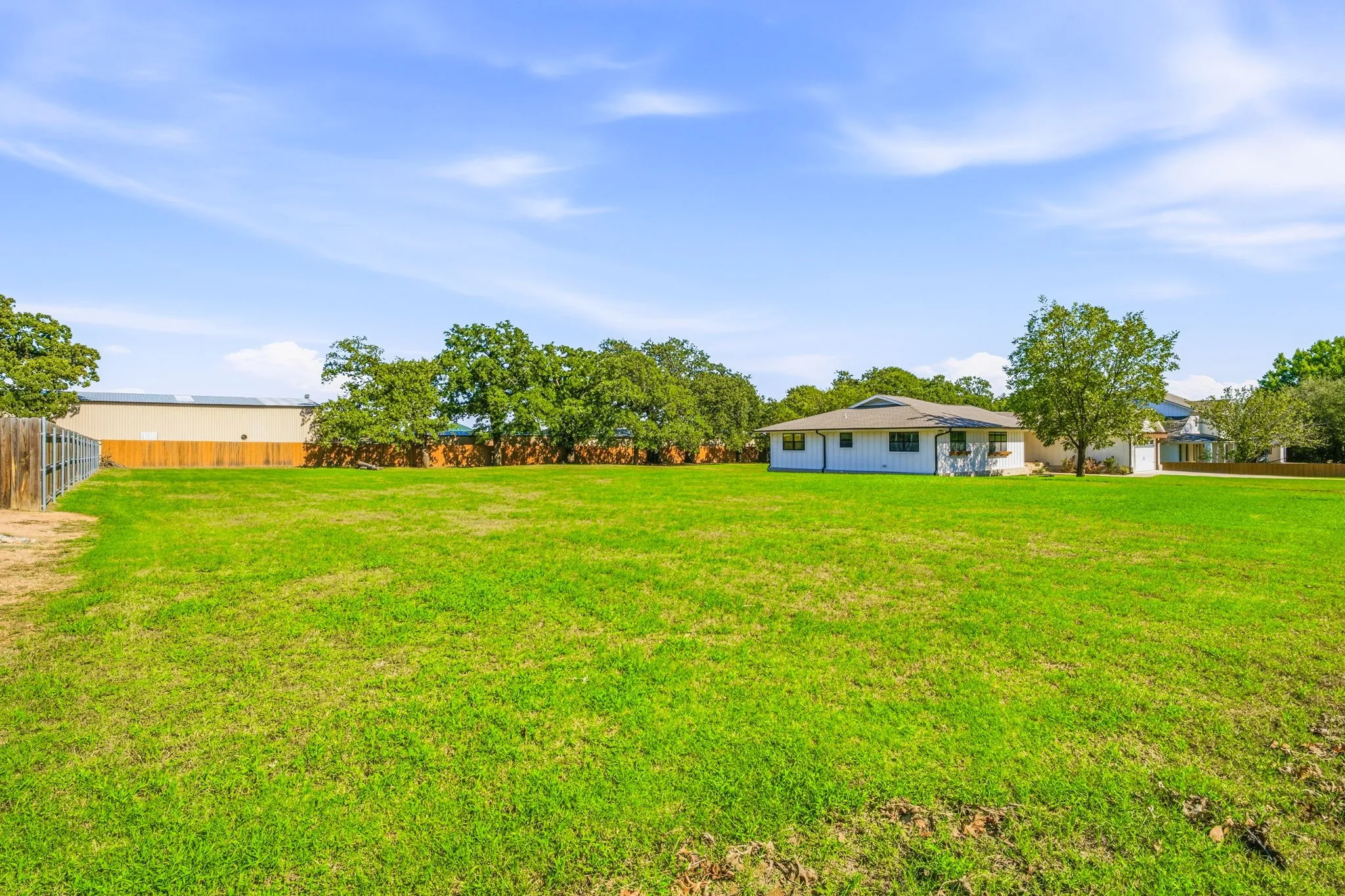 Unimproved Land For Sale in Erath County , 1949 N Dale Avenue, Stephenville, Texas 76401, 0, 0, Garage spaces, 0 Sqft, built in 0, mls#21412933, Real Estate Agent in Stephenville, Homes For Sale in Erath county, Homes For Sale in Stephenville, Realtor in Stephenville Texas, Real Estate Brokerage Independent Realty Texas, Luminita Cordes Realtor