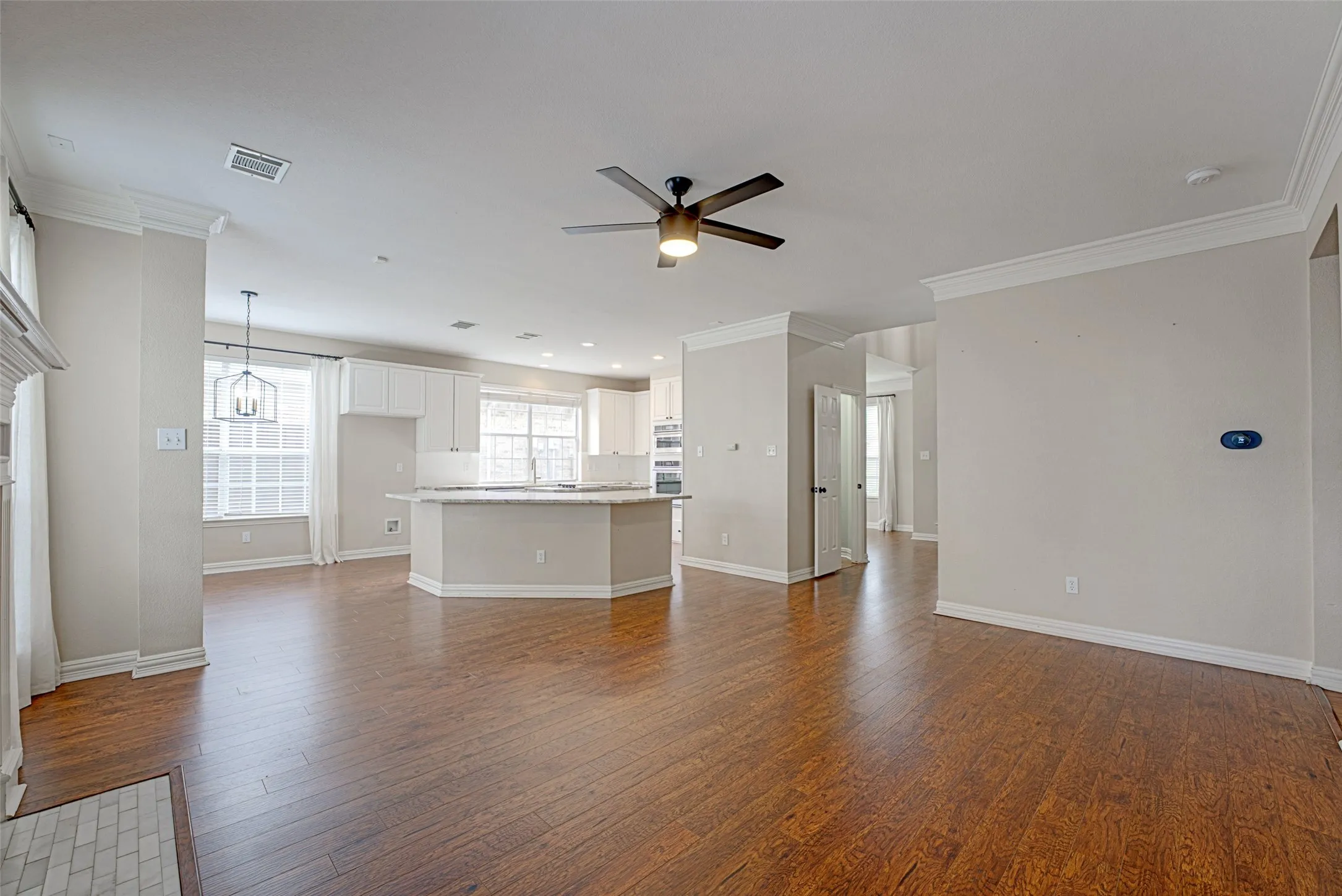 Single Family Residence For Sale in Collin County , 4101 Christopher Way, Plano, Texas 75024, 4 Bedroom, 3 Bathroom, 2 Garage spaces, 2,296 Sqft, built in 1995, mls#21402167, Real Estate Agent in Plano, Homes For Sale in Collin county, Homes For Sale in Plano, Realtor in Plano Texas, Real Estate Brokerage Independent Realty Texas, Luminita Cordes Realtor