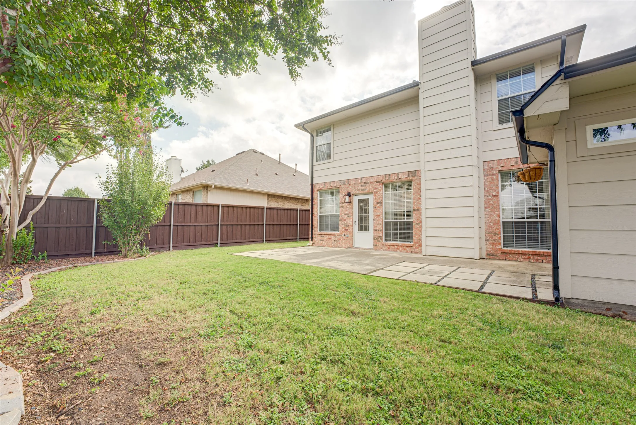 Single Family Residence For Sale in Collin County , 4101 Christopher Way, Plano, Texas 75024, 4 Bedroom, 3 Bathroom, 2 Garage spaces, 2,296 Sqft, built in 1995, mls#21402167, Real Estate Agent in Plano, Homes For Sale in Collin county, Homes For Sale in Plano, Realtor in Plano Texas, Real Estate Brokerage Independent Realty Texas, Luminita Cordes Realtor