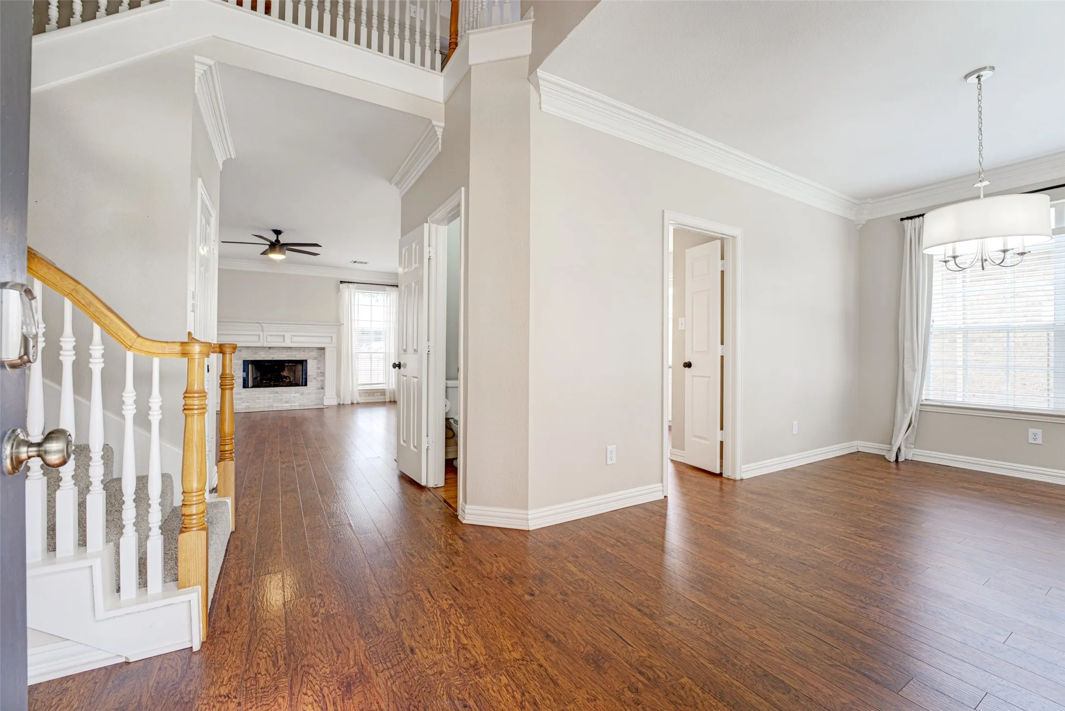 Single Family Residence For Sale in Collin County , 4101 Christopher Way, Plano, Texas 75024, 4 Bedroom, 3 Bathroom, 2 Garage spaces, 2,296 Sqft, built in 1995, mls#21402167, Real Estate Agent in Plano, Homes For Sale in Collin county, Homes For Sale in Plano, Realtor in Plano Texas, Real Estate Brokerage Independent Realty Texas, Luminita Cordes Realtor