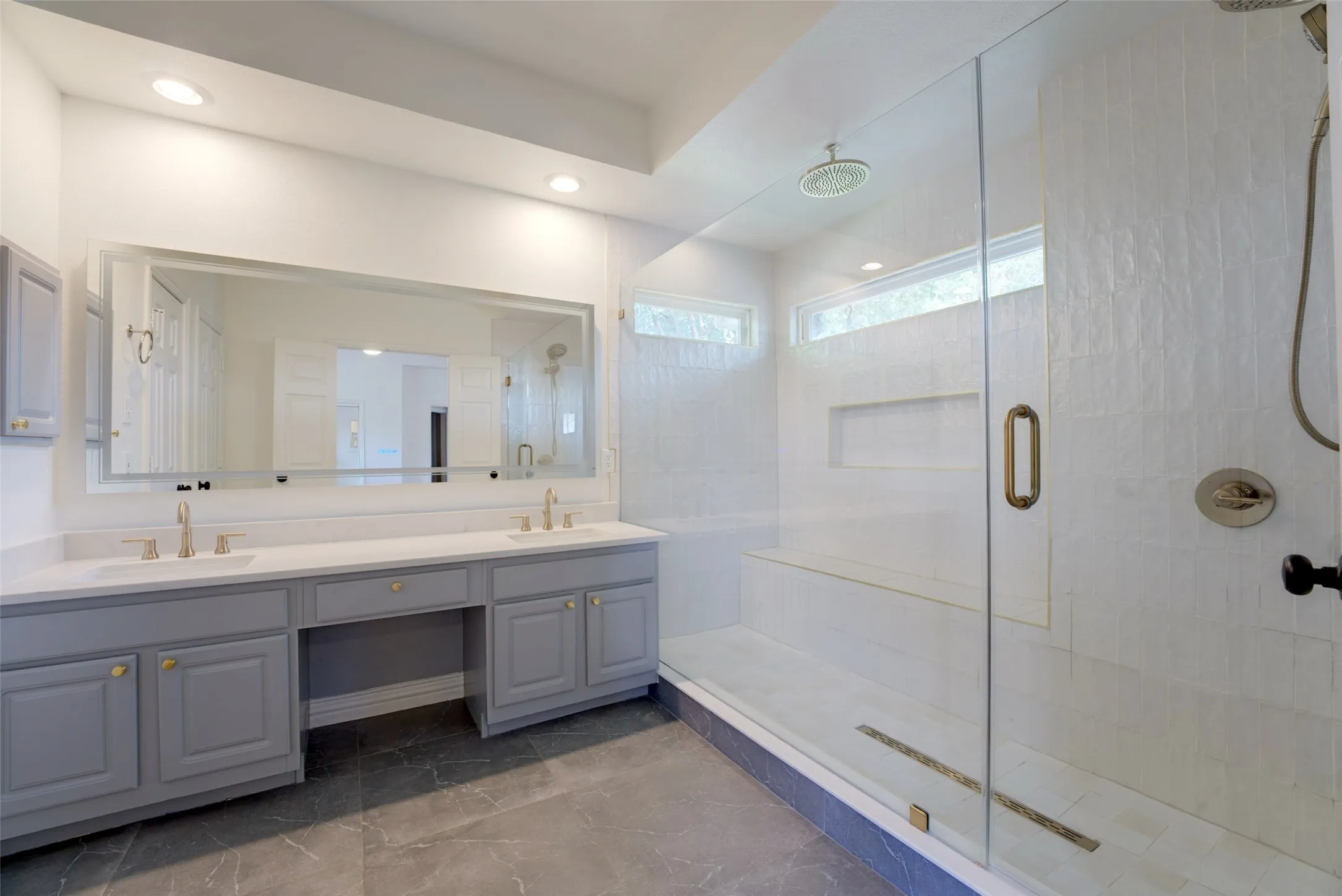 Single Family Residence For Sale in Collin County , 4101 Christopher Way, Plano, Texas 75024, 4 Bedroom, 3 Bathroom, 2 Garage spaces, 2,296 Sqft, built in 1995, mls#21402167, Real Estate Agent in Plano, Homes For Sale in Collin county, Homes For Sale in Plano, Realtor in Plano Texas, Real Estate Brokerage Independent Realty Texas, Luminita Cordes Realtor