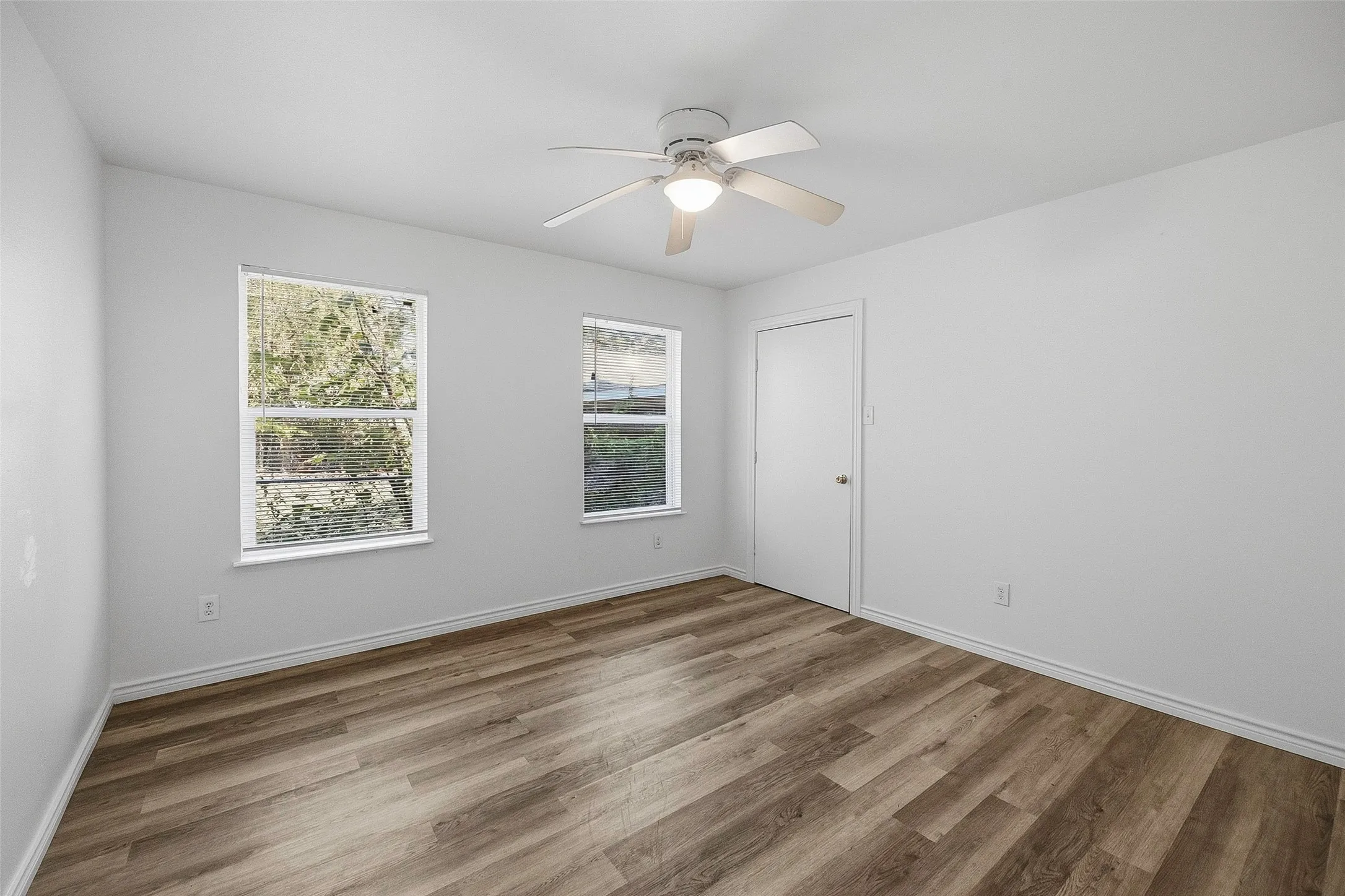 Single Family Residence For Sale in Tarrant County , 3558 Winston Road, Fort Worth, Texas 76109, 5 Bedroom, 2 Bathroom, 1 Garage spaces, 1,976 Sqft, built in 1956, mls#21412605, Real Estate Agent in Fort Worth, Homes For Sale in Tarrant county, Homes For Sale in Fort Worth, Realtor in Fort Worth Texas, Real Estate Brokerage Independent Realty Texas, Luminita Cordes Realtor