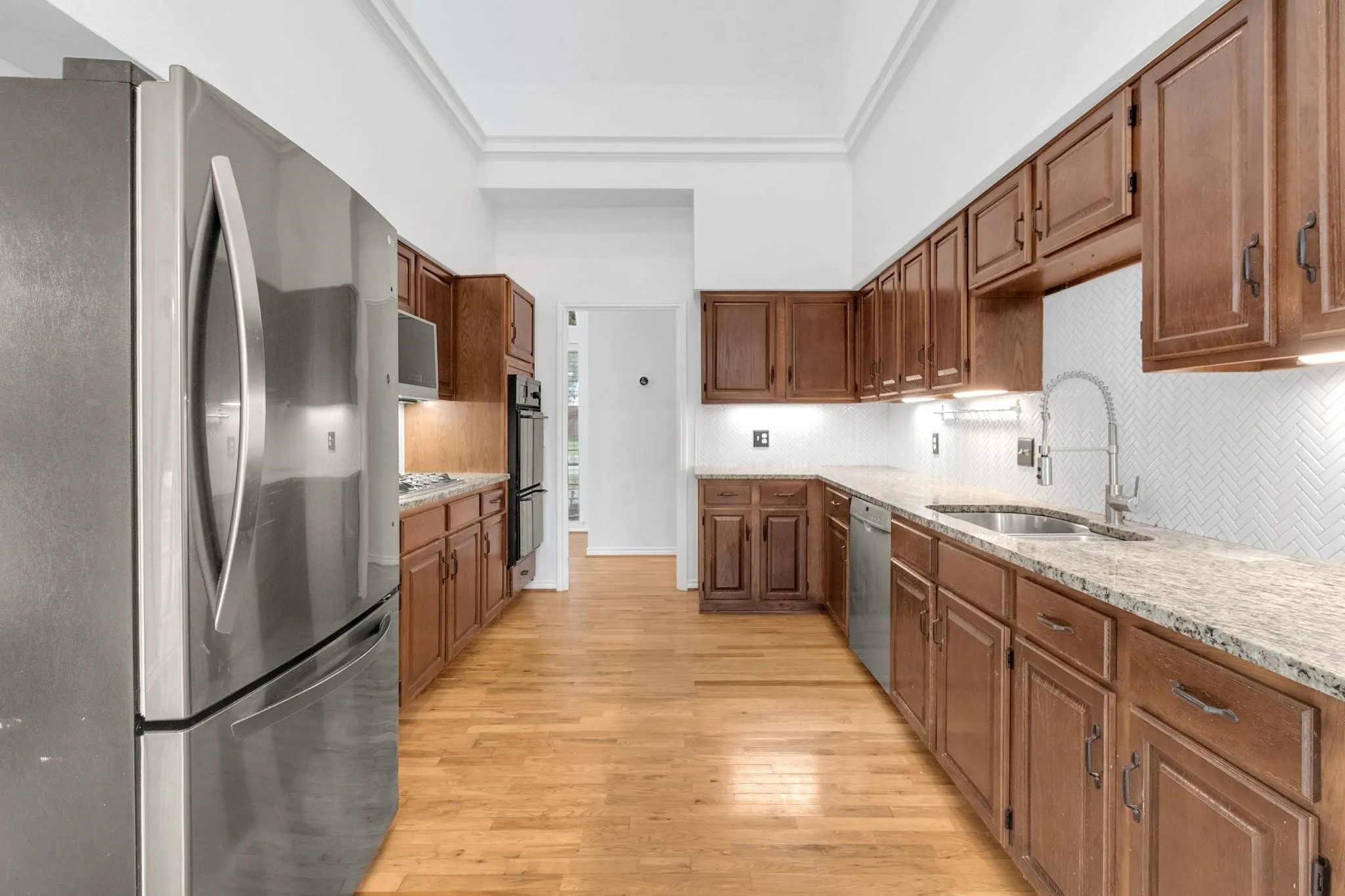 Single Family Residence For Rent in Collin County , 4637 Portrait Lane, Plano, Texas 75024, 3 Bedroom, 2 Bathroom, 2 Garage spaces, 1,778 Sqft, built in 1987, mls#21412941, Real Estate Agent in Plano, Homes For Rent in Collin county, Homes For Rent in Plano, Realtor in Plano Texas, Real Estate Brokerage Independent Realty Texas, Luminita Cordes Realtor
