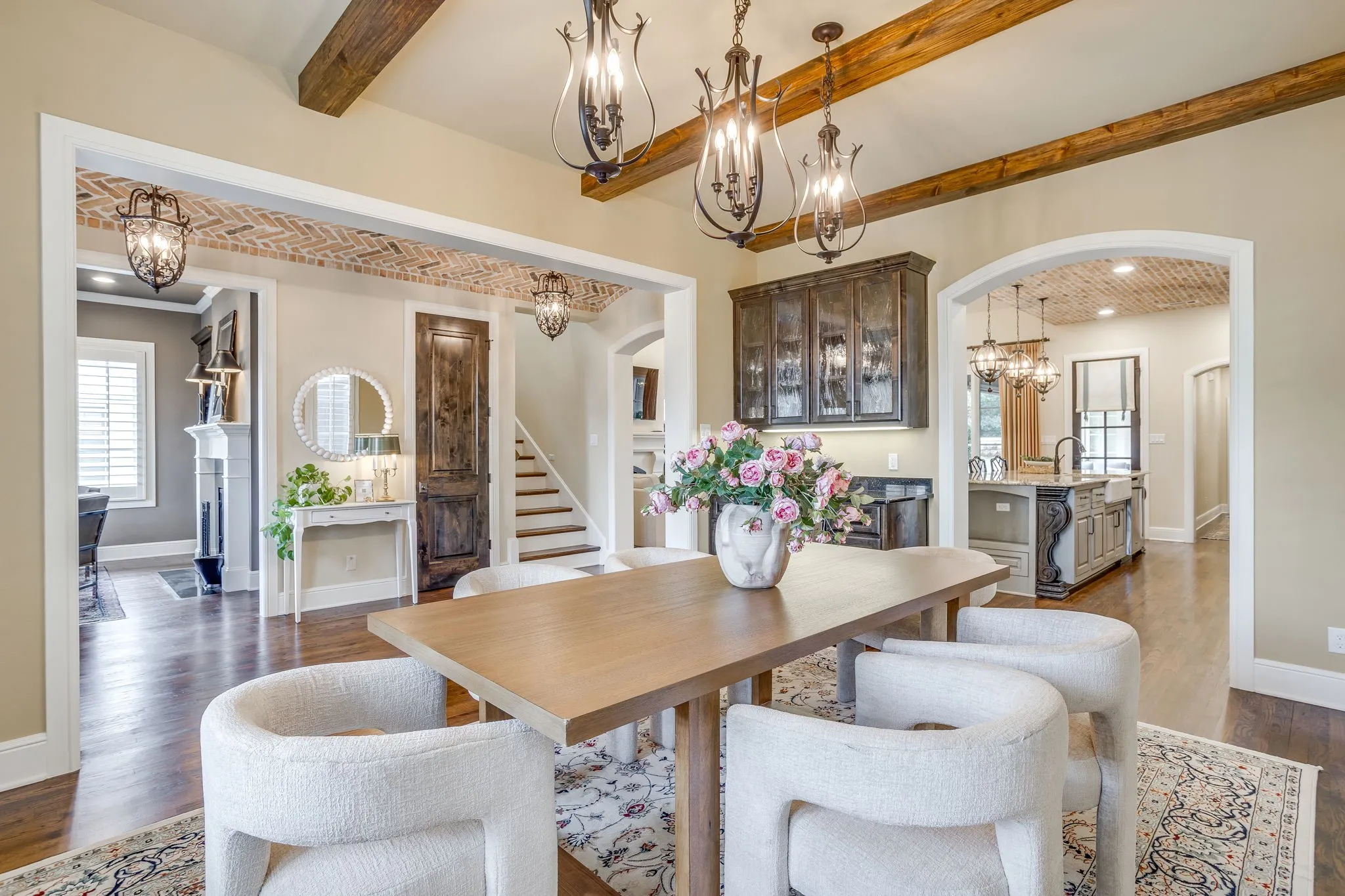 Single Family Residence For Sale in Tarrant County , 4525 Marbella Circle, Fort Worth, Texas 76126, 3 Bedroom, 4 Bathroom, 3 Garage spaces, 3,070 Sqft, built in 2013, mls#21399790, Real Estate Agent in Fort Worth, Homes For Sale in Tarrant county, Homes For Sale in Fort Worth, Realtor in Fort Worth Texas, Real Estate Brokerage Independent Realty Texas, Luminita Cordes Realtor