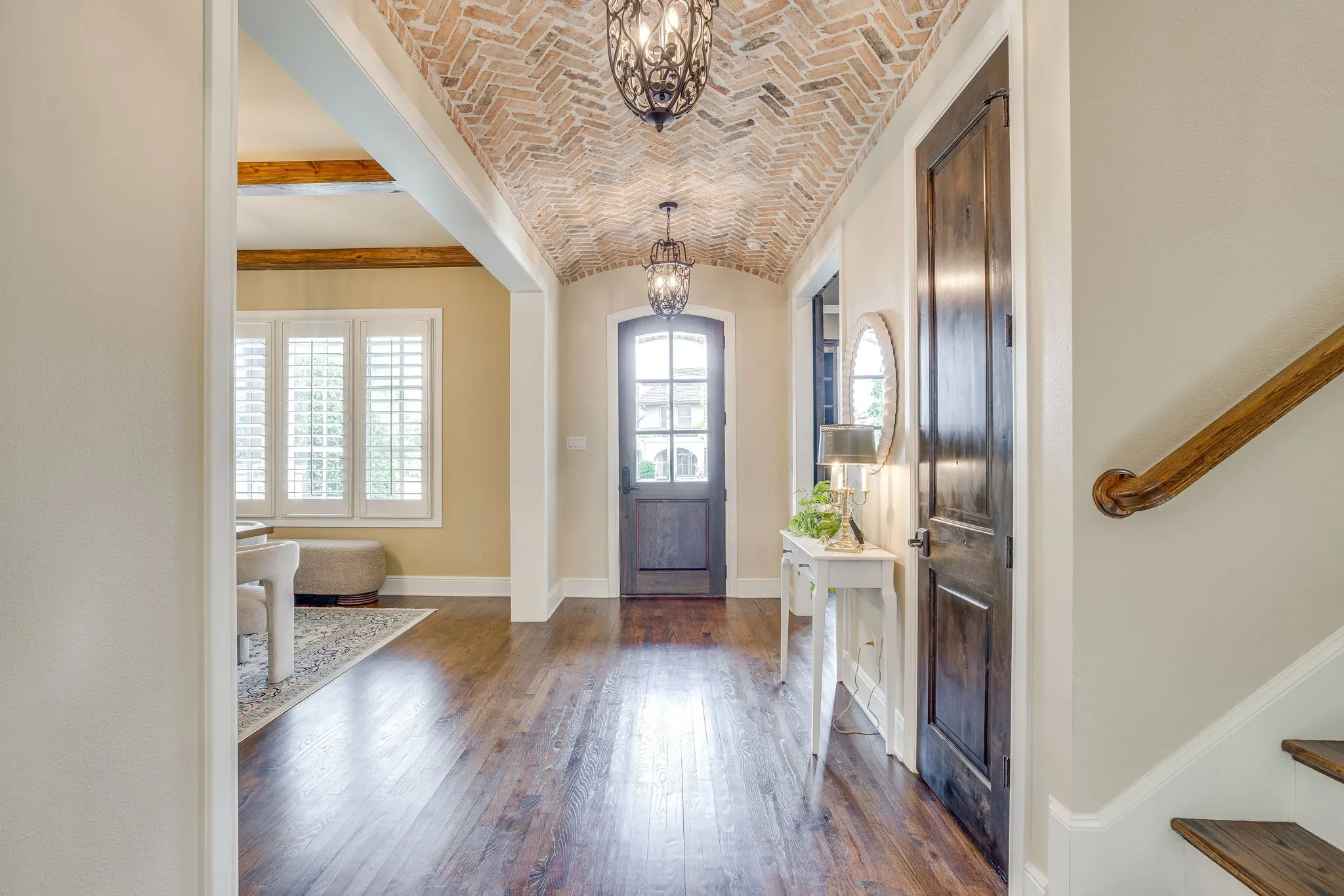 Single Family Residence For Sale in Tarrant County , 4525 Marbella Circle, Fort Worth, Texas 76126, 3 Bedroom, 4 Bathroom, 3 Garage spaces, 3,070 Sqft, built in 2013, mls#21399790, Real Estate Agent in Fort Worth, Homes For Sale in Tarrant county, Homes For Sale in Fort Worth, Realtor in Fort Worth Texas, Real Estate Brokerage Independent Realty Texas, Luminita Cordes Realtor