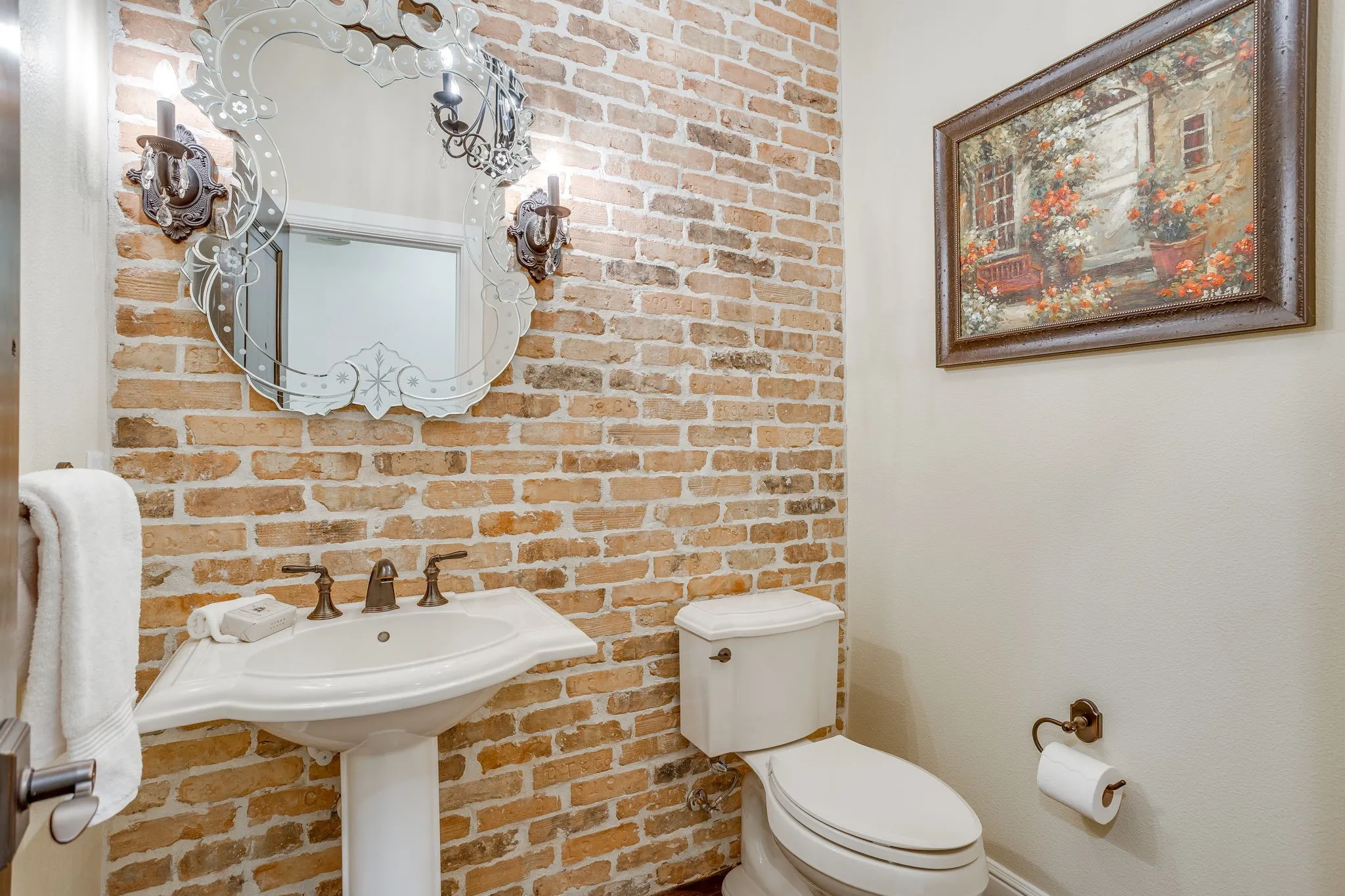 Single Family Residence For Sale in Tarrant County , 4525 Marbella Circle, Fort Worth, Texas 76126, 3 Bedroom, 4 Bathroom, 3 Garage spaces, 3,070 Sqft, built in 2013, mls#21399790, Real Estate Agent in Fort Worth, Homes For Sale in Tarrant county, Homes For Sale in Fort Worth, Realtor in Fort Worth Texas, Real Estate Brokerage Independent Realty Texas, Luminita Cordes Realtor