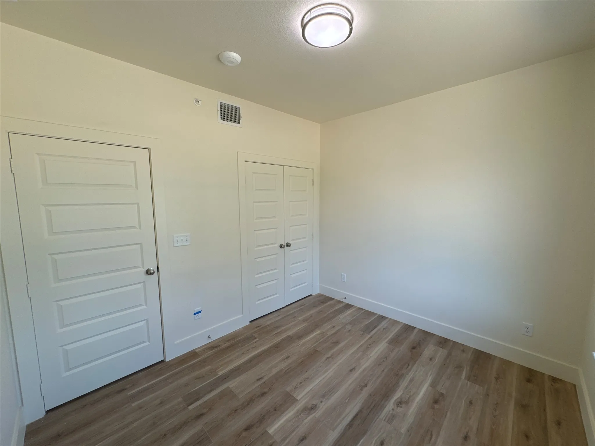 Apartment For Rent in Denton County , 1599 Mingo Road, Denton, Texas 76209, 1 Bedroom, 1 Bathroom, Garage spaces, 562 Sqft, built in 2023, mls#21411441, Real Estate Agent in Denton, Homes For Rent in Denton county, Homes For Rent in Denton, Realtor in Denton Texas, Real Estate Brokerage Independent Realty Texas, Luminita Cordes Realtor