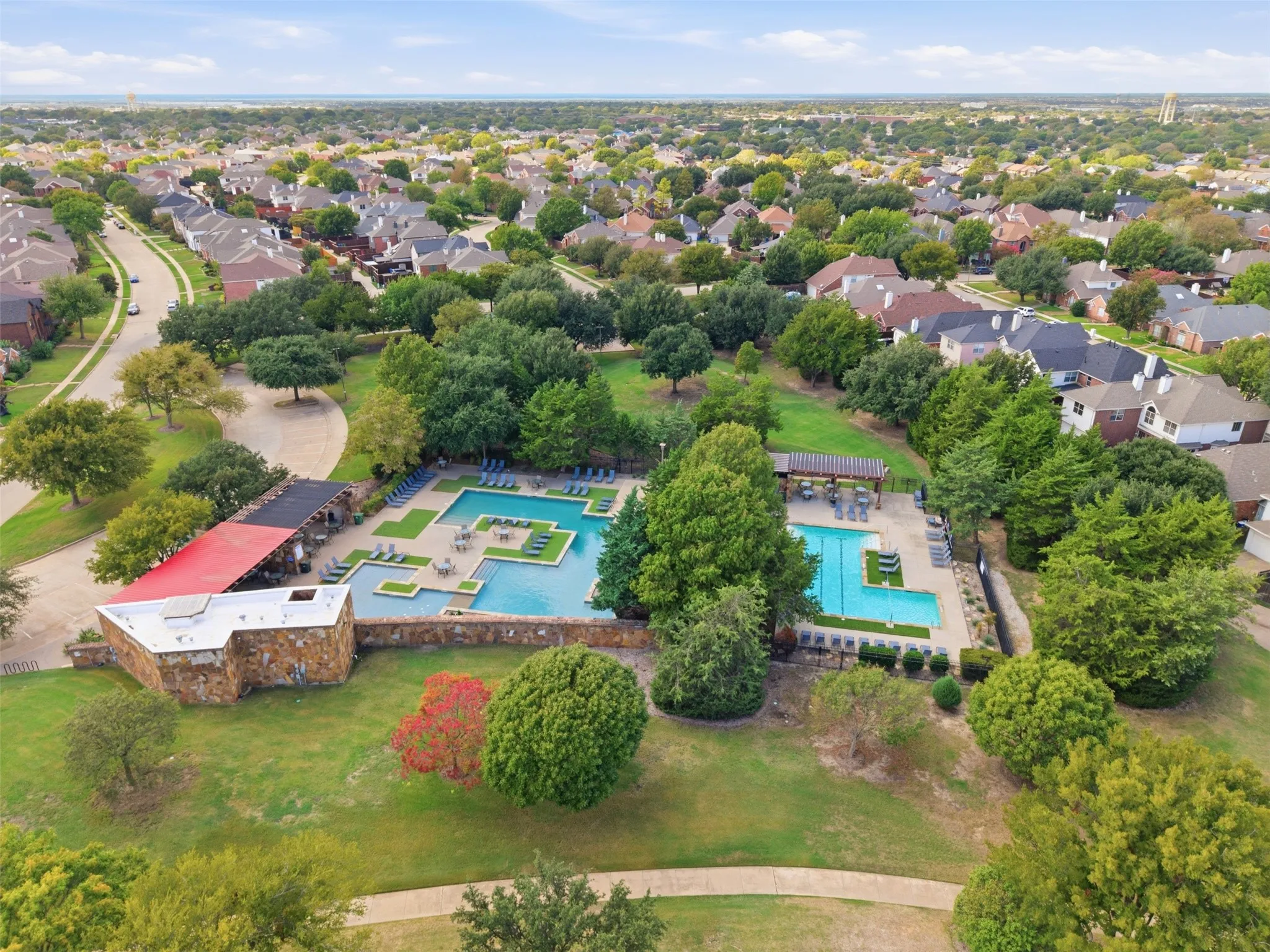 Single Family Residence For Sale in Denton County , 5609 Norris Drive, The Colony, Texas 75056, 4 Bedroom, 3 Bathroom, 2 Garage spaces, 2,883 Sqft, built in 2001, mls#21412726, Real Estate Agent in The Colony, Homes For Sale in Denton county, Homes For Sale in The Colony, Realtor in The Colony Texas, Real Estate Brokerage Independent Realty Texas, Luminita Cordes Realtor