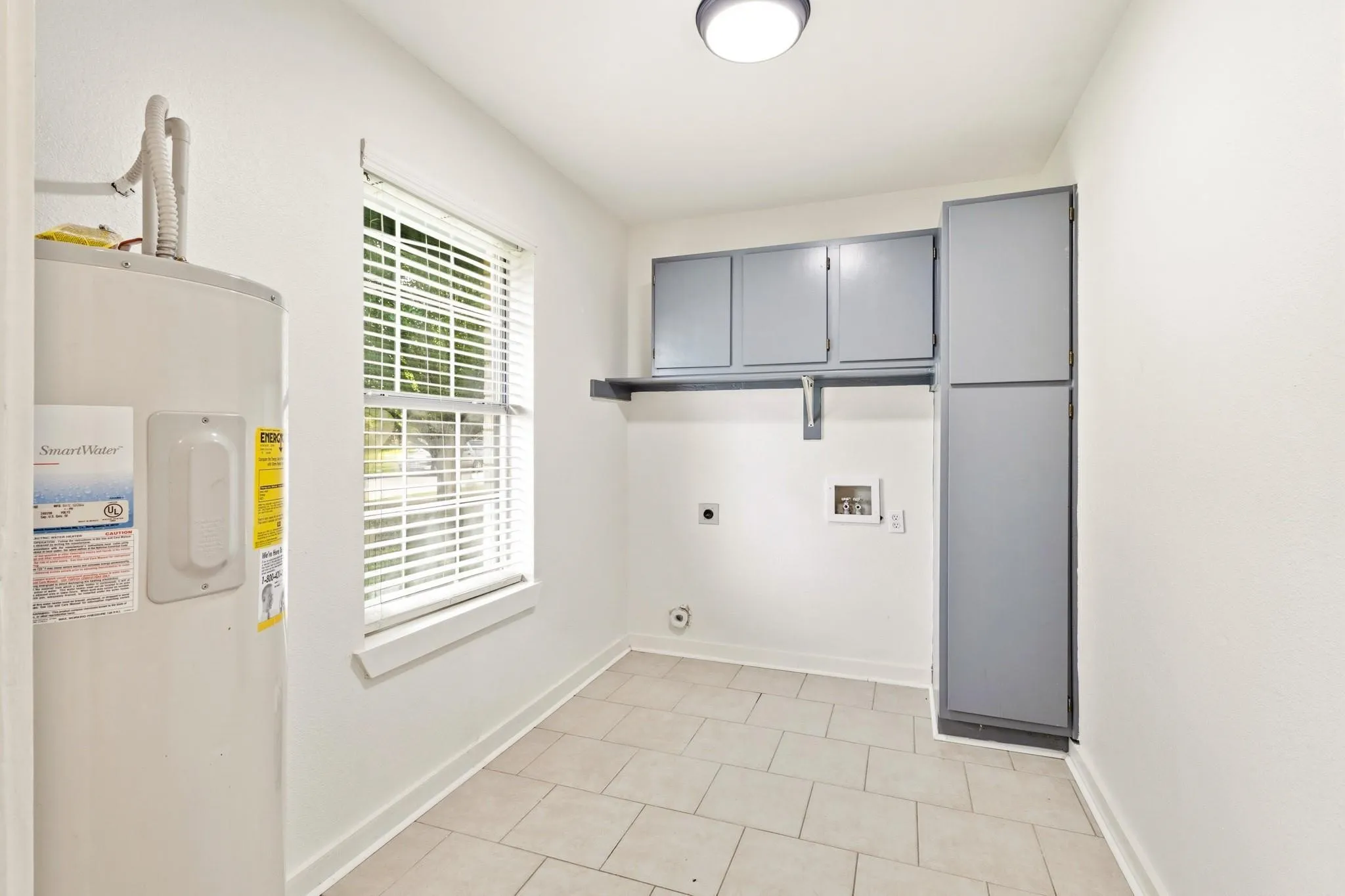 Single Family Residence For Rent in Dallas County , 1313 Crosscreek Lane, Seagoville, Texas 75159, 4 Bedroom, 3 Bathroom, Garage spaces, 1,447 Sqft, built in 1996, mls#21412971, Real Estate Agent in Seagoville, Homes For Rent in Dallas county, Homes For Rent in Seagoville, Realtor in Seagoville Texas, Real Estate Brokerage Independent Realty Texas, Luminita Cordes Realtor