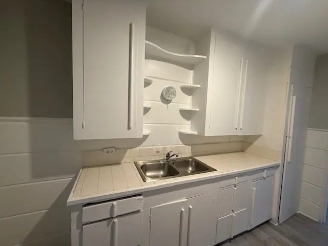Duplex For Rent in Taylor County , 1602 S 11th Street, Abilene, Texas 79602, 1 Bedroom, 1 Bathroom, Garage spaces, 1,000 Sqft, built in 1948, mls#21412980, Real Estate Agent in Abilene, Homes For Rent in Taylor county, Homes For Rent in Abilene, Realtor in Abilene Texas, Real Estate Brokerage Independent Realty Texas, Luminita Cordes Realtor