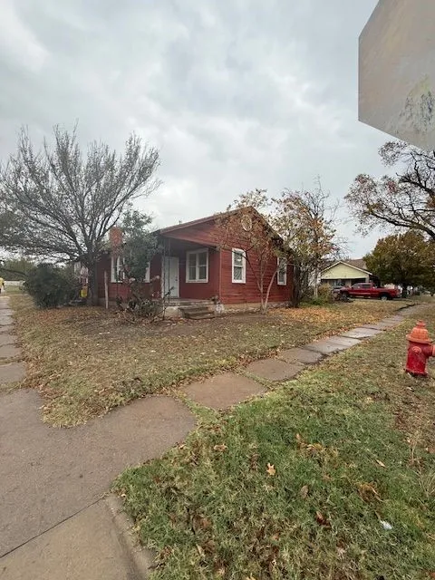 Duplex For Rent