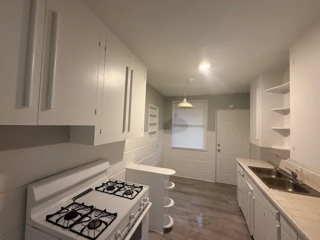 Duplex For Rent in Taylor County , 1602 S 11th Street, Abilene, Texas 79602, 1 Bedroom, 1 Bathroom, Garage spaces, 1,000 Sqft, built in 1948, mls#21412980, Real Estate Agent in Abilene, Homes For Rent in Taylor county, Homes For Rent in Abilene, Realtor in Abilene Texas, Real Estate Brokerage Independent Realty Texas, Luminita Cordes Realtor