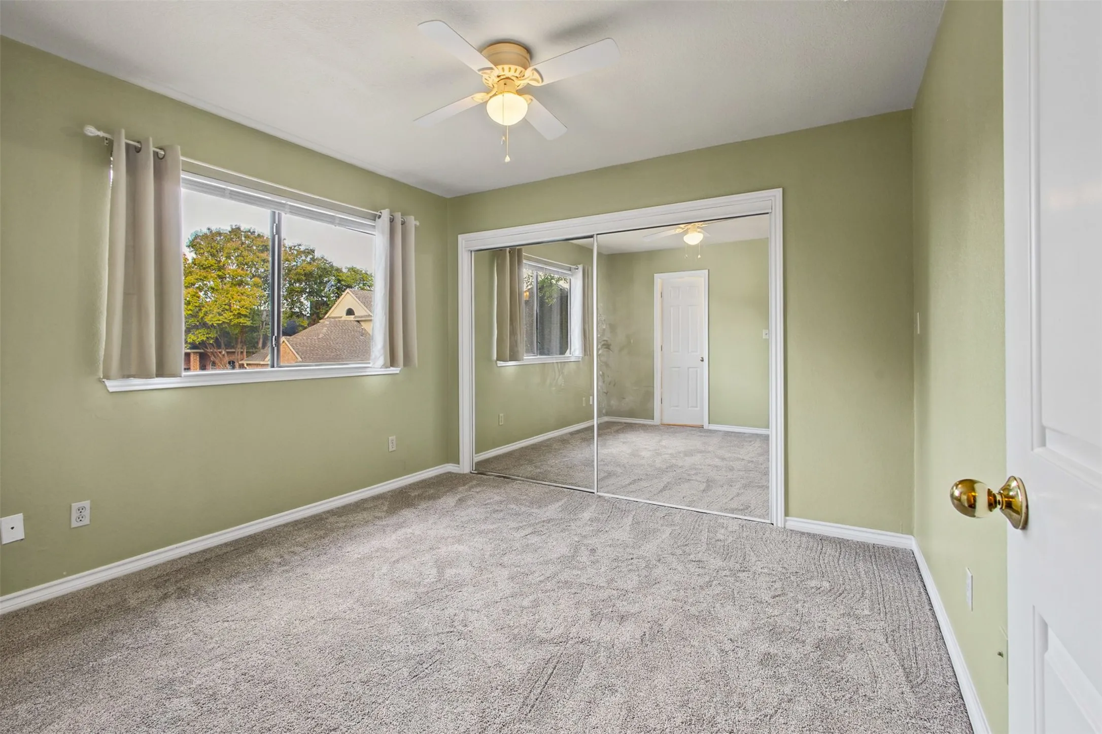 Single Family Residence For Sale in Dallas County , 7449 Courtside Drive, Garland, Texas 75044, 4 Bedroom, 3 Bathroom, 2 Garage spaces, 2,566 Sqft, built in 1984, mls#21412536, Real Estate Agent in Garland, Homes For Sale in Dallas county, Homes For Sale in Garland, Realtor in Garland Texas, Real Estate Brokerage Independent Realty Texas, Luminita Cordes Realtor
