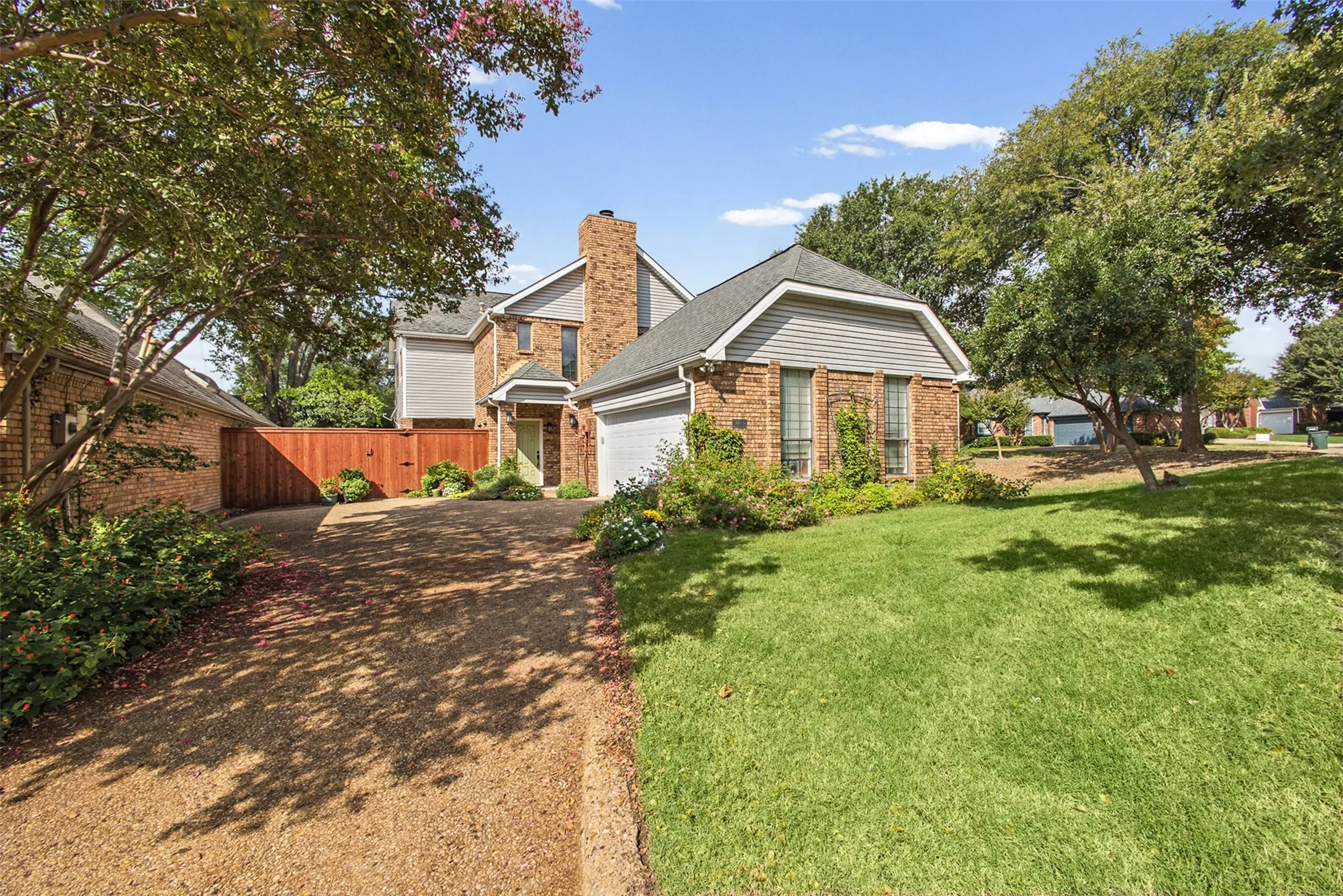 Single Family Residence For Sale