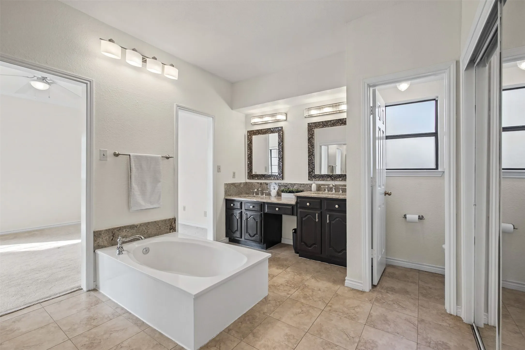 Single Family Residence For Sale in Dallas County , 7449 Courtside Drive, Garland, Texas 75044, 4 Bedroom, 3 Bathroom, 2 Garage spaces, 2,566 Sqft, built in 1984, mls#21412536, Real Estate Agent in Garland, Homes For Sale in Dallas county, Homes For Sale in Garland, Realtor in Garland Texas, Real Estate Brokerage Independent Realty Texas, Luminita Cordes Realtor