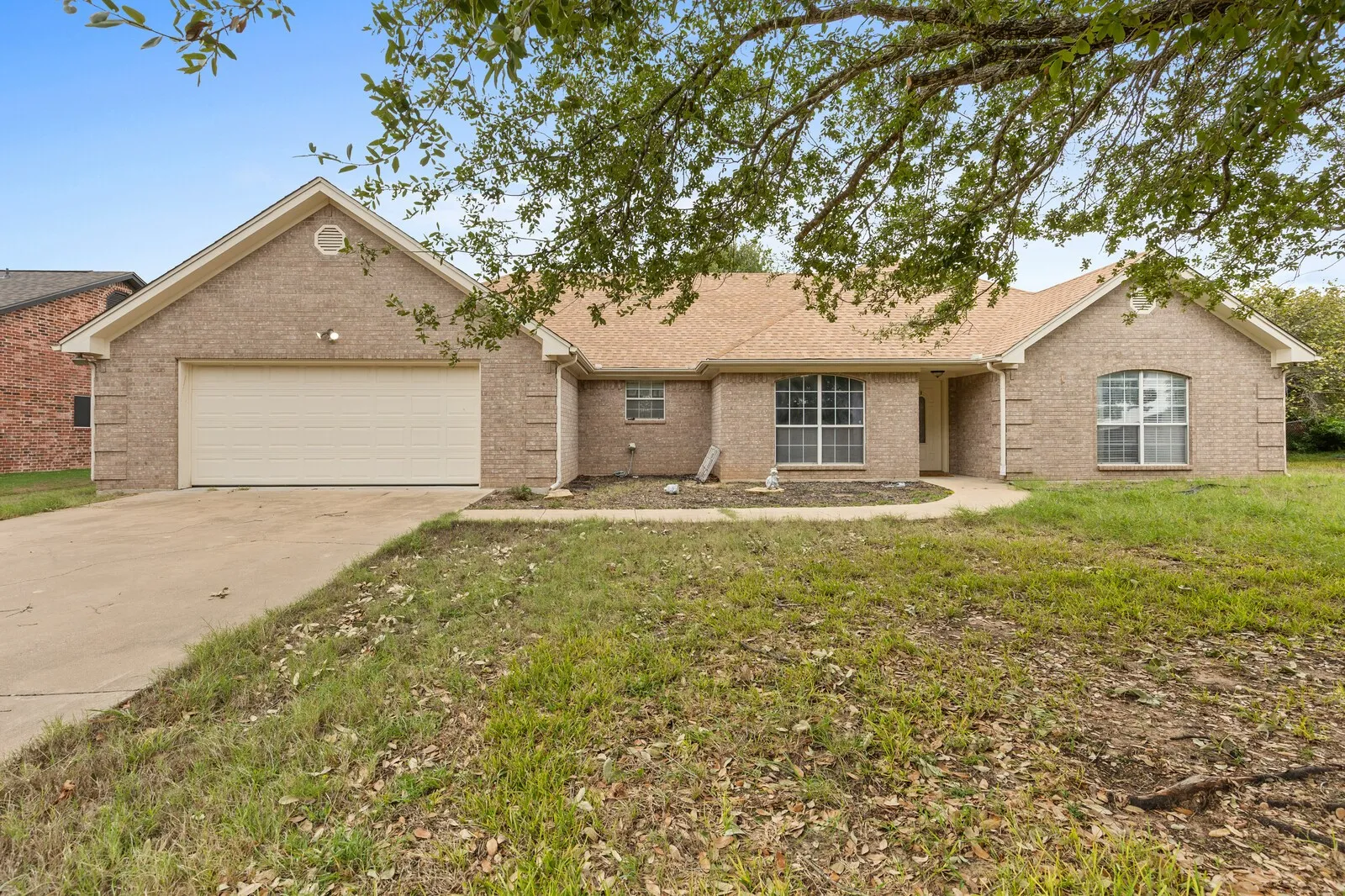 Single Family Residence For Sale