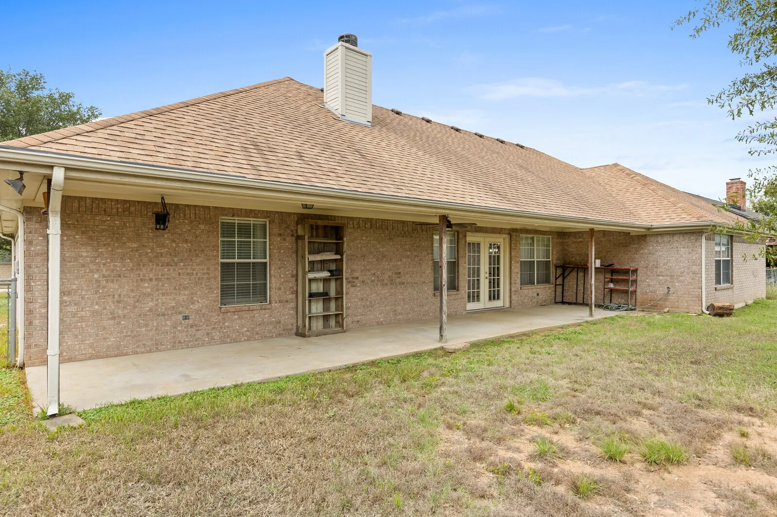 Single Family Residence For Sale in Coryell County , 210 River Place W, Gatesville, Texas 76528, 3 Bedroom, 2 Bathroom, 2 Garage spaces, 2,030 Sqft, built in 2001, mls#21412917, Real Estate Agent in Gatesville, Homes For Sale in Coryell county, Homes For Sale in Gatesville, Realtor in Gatesville Texas, Real Estate Brokerage Independent Realty Texas, Luminita Cordes Realtor