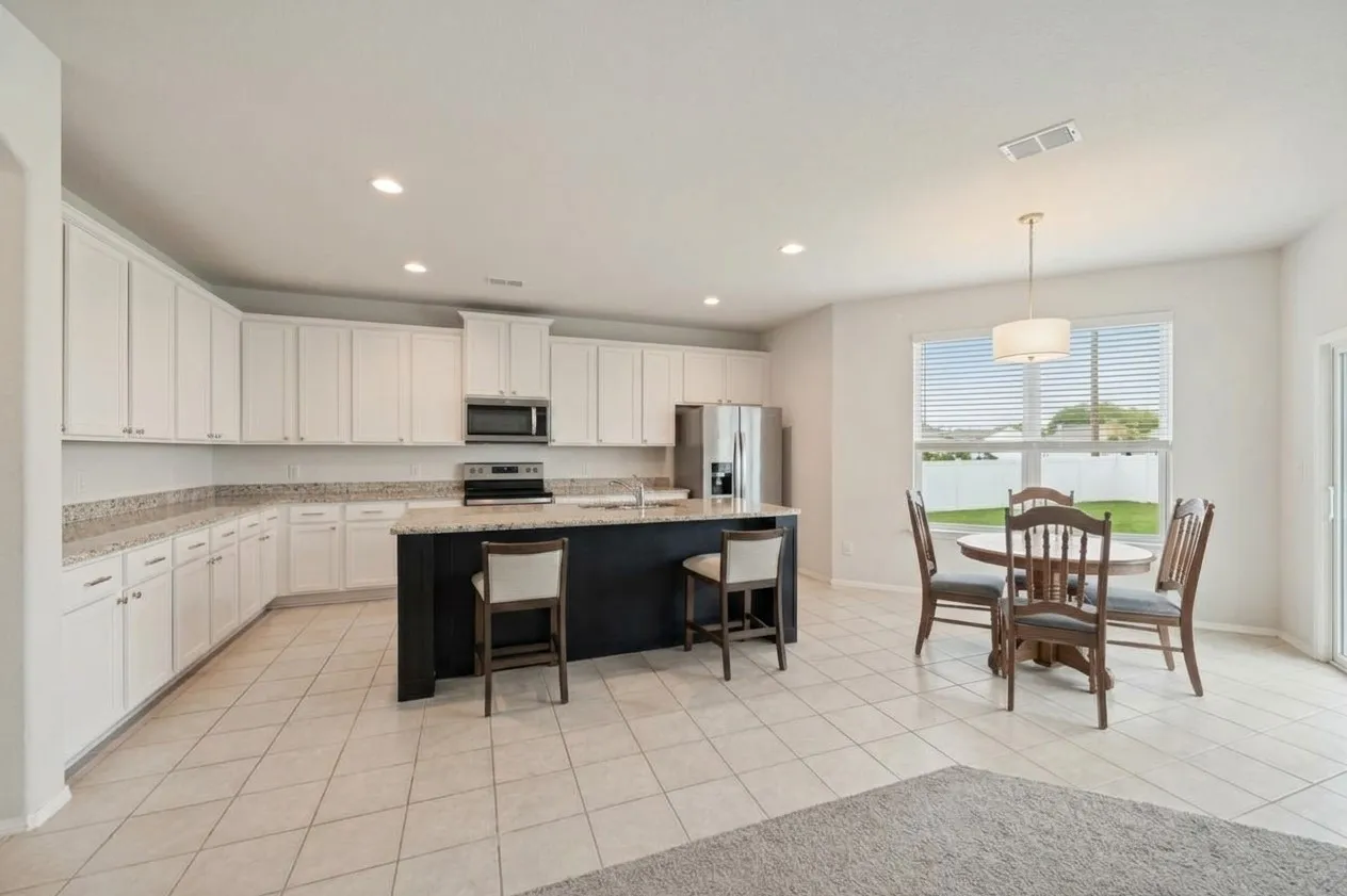 Single Family Residence For Rent in Denton County , 1608 Hinckley Avenue, Providence Village, Texas 76227, 3 Bedroom, 3 Bathroom, 2 Garage spaces, 2,717 Sqft, built in 2019, mls#21412793, Real Estate Agent in Providence Village, Homes For Rent in Denton county, Homes For Rent in Providence Village, Realtor in Providence Village Texas, Real Estate Brokerage Independent Realty Texas, Luminita Cordes Realtor