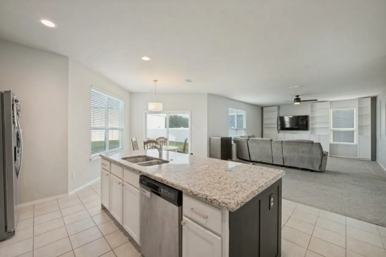 Single Family Residence For Rent in Denton County , 1608 Hinckley Avenue, Providence Village, Texas 76227, 3 Bedroom, 3 Bathroom, 2 Garage spaces, 2,717 Sqft, built in 2019, mls#21412793, Real Estate Agent in Providence Village, Homes For Rent in Denton county, Homes For Rent in Providence Village, Realtor in Providence Village Texas, Real Estate Brokerage Independent Realty Texas, Luminita Cordes Realtor