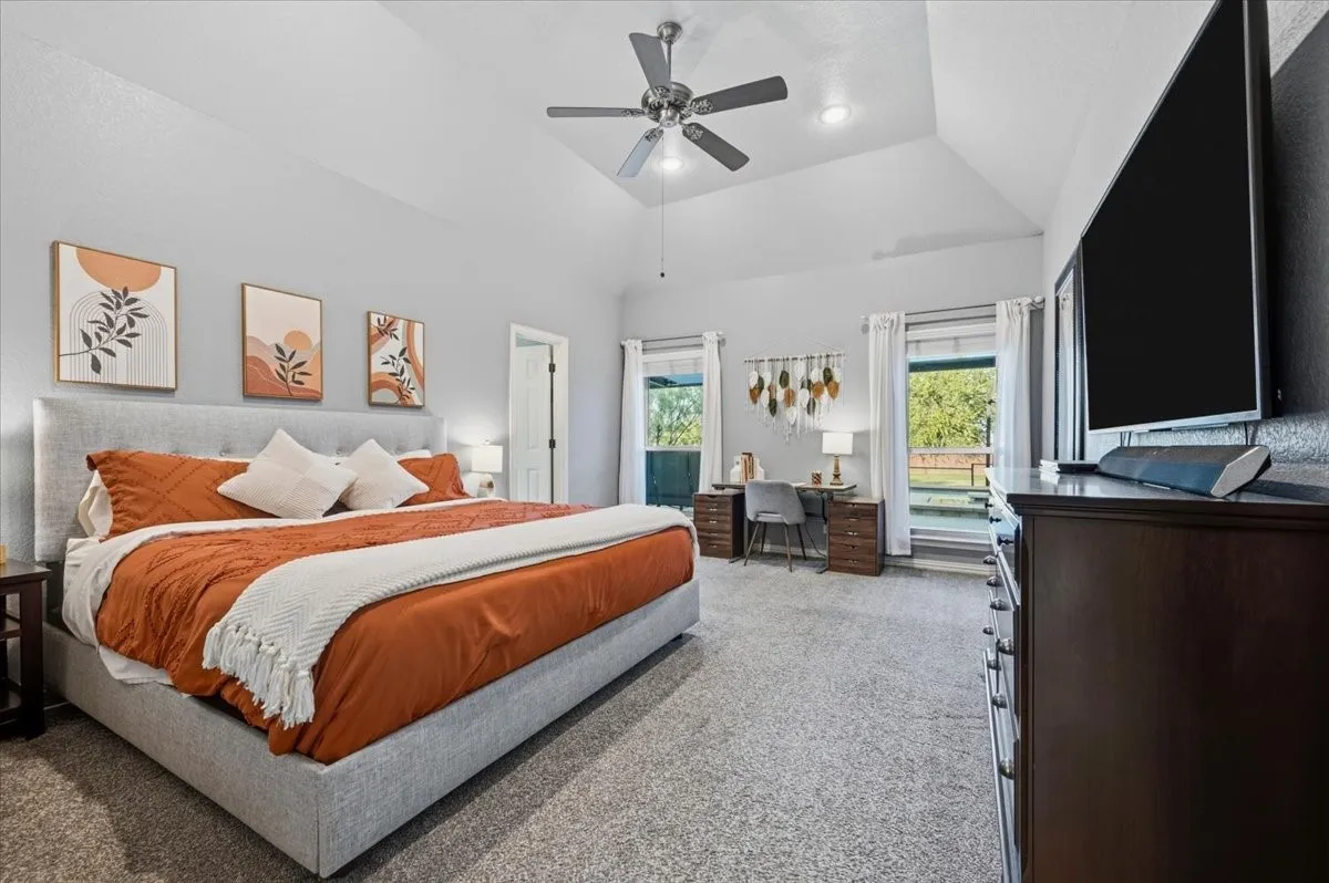 Single Family Residence For Sale in Parker County , 137 Prairie Ridge Drive, Aledo, Texas 76008, 4 Bedroom, 3 Bathroom, 2 Garage spaces, 2,433 Sqft, built in 2005, mls#21403674, Real Estate Agent in Aledo, Homes For Sale in Parker county, Homes For Sale in Aledo, Realtor in Aledo Texas, Real Estate Brokerage Independent Realty Texas, Luminita Cordes Realtor