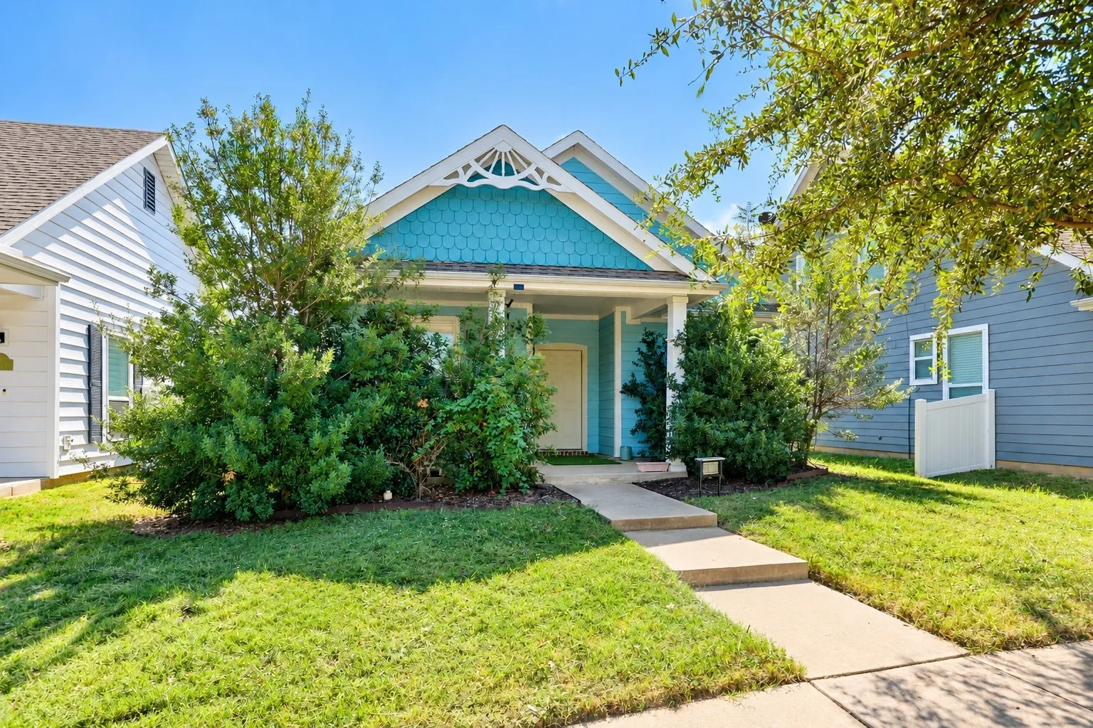 Single Family Residence For Sale