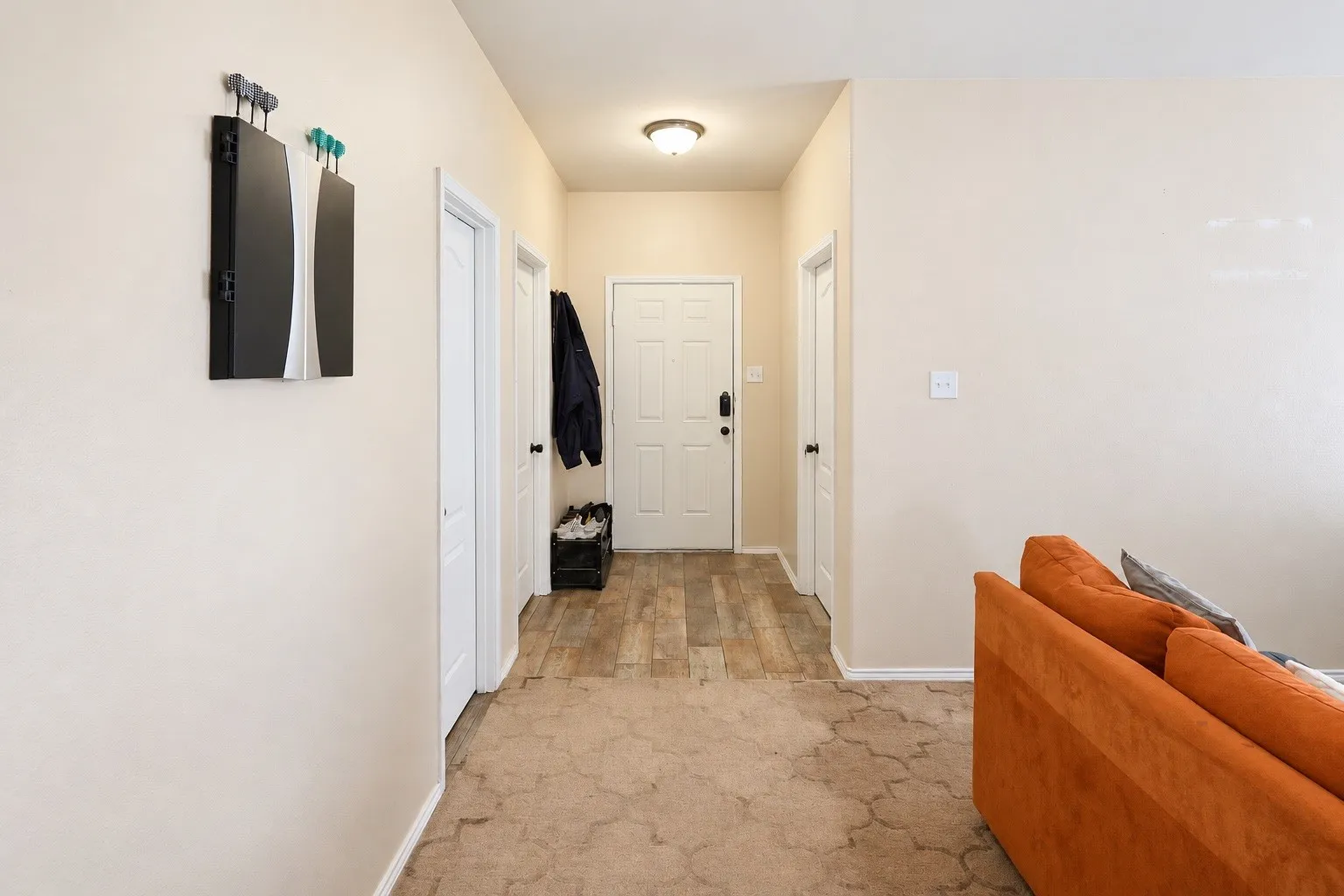 Single Family Residence For Sale in Denton County , 9320 Masse Court, Providence Village, Texas 76227, 3 Bedroom, 2 Bathroom, 2 Garage spaces, 1,184 Sqft, built in 2012, mls#21412985, Real Estate Agent in Providence Village, Homes For Sale in Denton county, Homes For Sale in Providence Village, Realtor in Providence Village Texas, Real Estate Brokerage Independent Realty Texas, Luminita Cordes Realtor