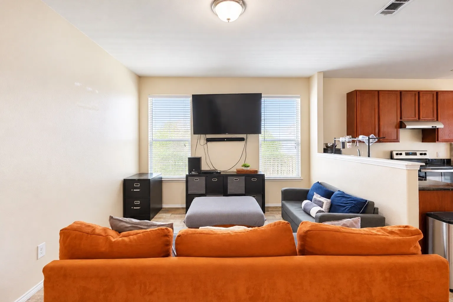 Single Family Residence For Sale in Denton County , 9320 Masse Court, Providence Village, Texas 76227, 3 Bedroom, 2 Bathroom, 2 Garage spaces, 1,184 Sqft, built in 2012, mls#21412985, Real Estate Agent in Providence Village, Homes For Sale in Denton county, Homes For Sale in Providence Village, Realtor in Providence Village Texas, Real Estate Brokerage Independent Realty Texas, Luminita Cordes Realtor