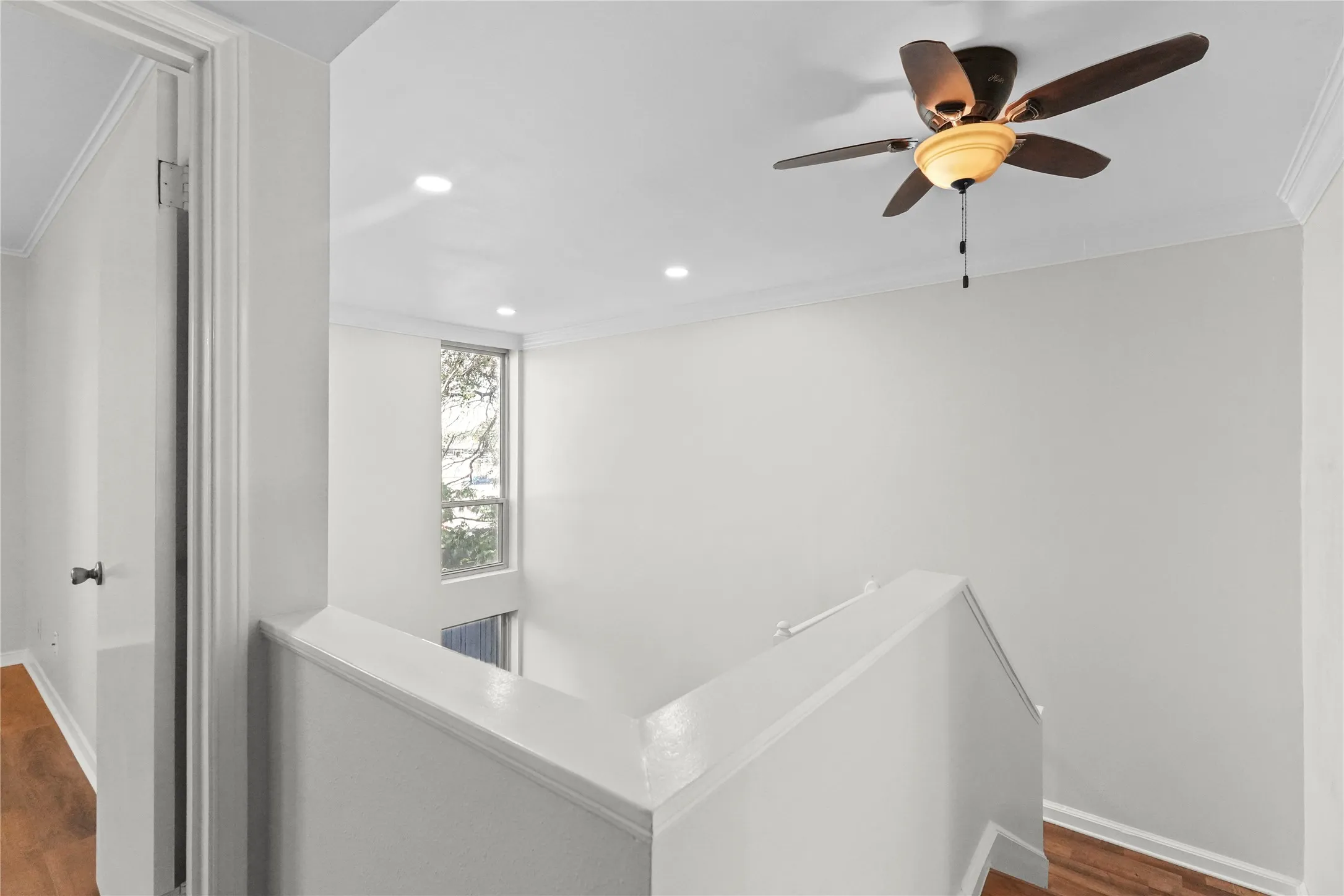 Condominium For Rent in Tarrant County , 550 E Avenue J B, Grand Prairie, Texas 75050, 3 Bedroom, 3 Bathroom, Garage spaces, 1,514 Sqft, built in 1968, mls#21413021, Real Estate Agent in Grand Prairie, Homes For Rent in Tarrant county, Homes For Rent in Grand Prairie, Realtor in Grand Prairie Texas, Real Estate Brokerage Independent Realty Texas, Luminita Cordes Realtor