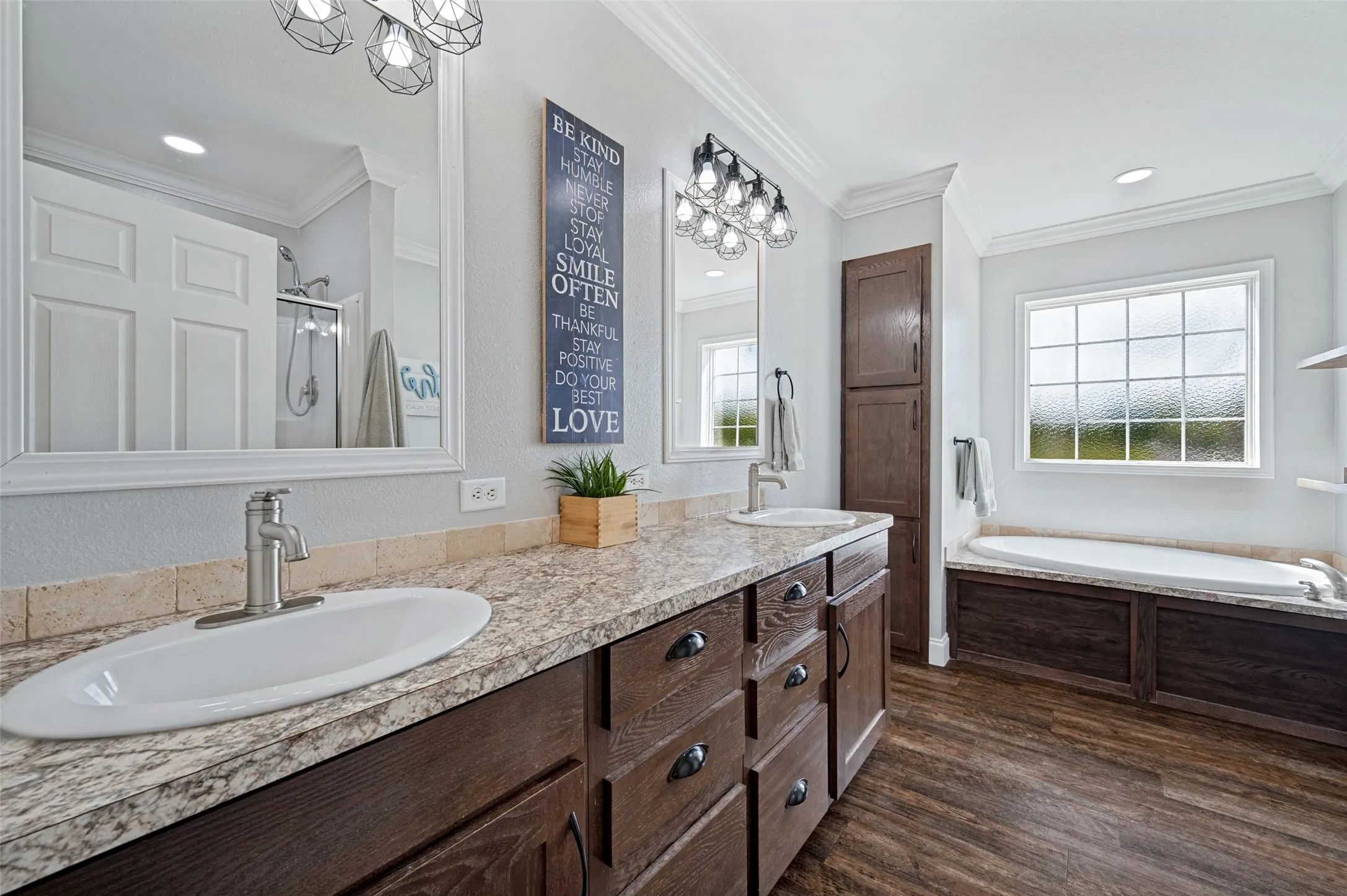 Mobile Home For Sale in Collin County , 509 Pony Express Trail, Mc Kinney, Texas 75071, 4 Bedroom, 2 Bathroom, 2 Garage spaces, 2,280 Sqft, built in 2016, mls#21405896, Real Estate Agent in Mc Kinney, Homes For Sale in Collin county, Homes For Sale in Mc Kinney, Realtor in Mc Kinney Texas, Real Estate Brokerage Independent Realty Texas, Luminita Cordes Realtor