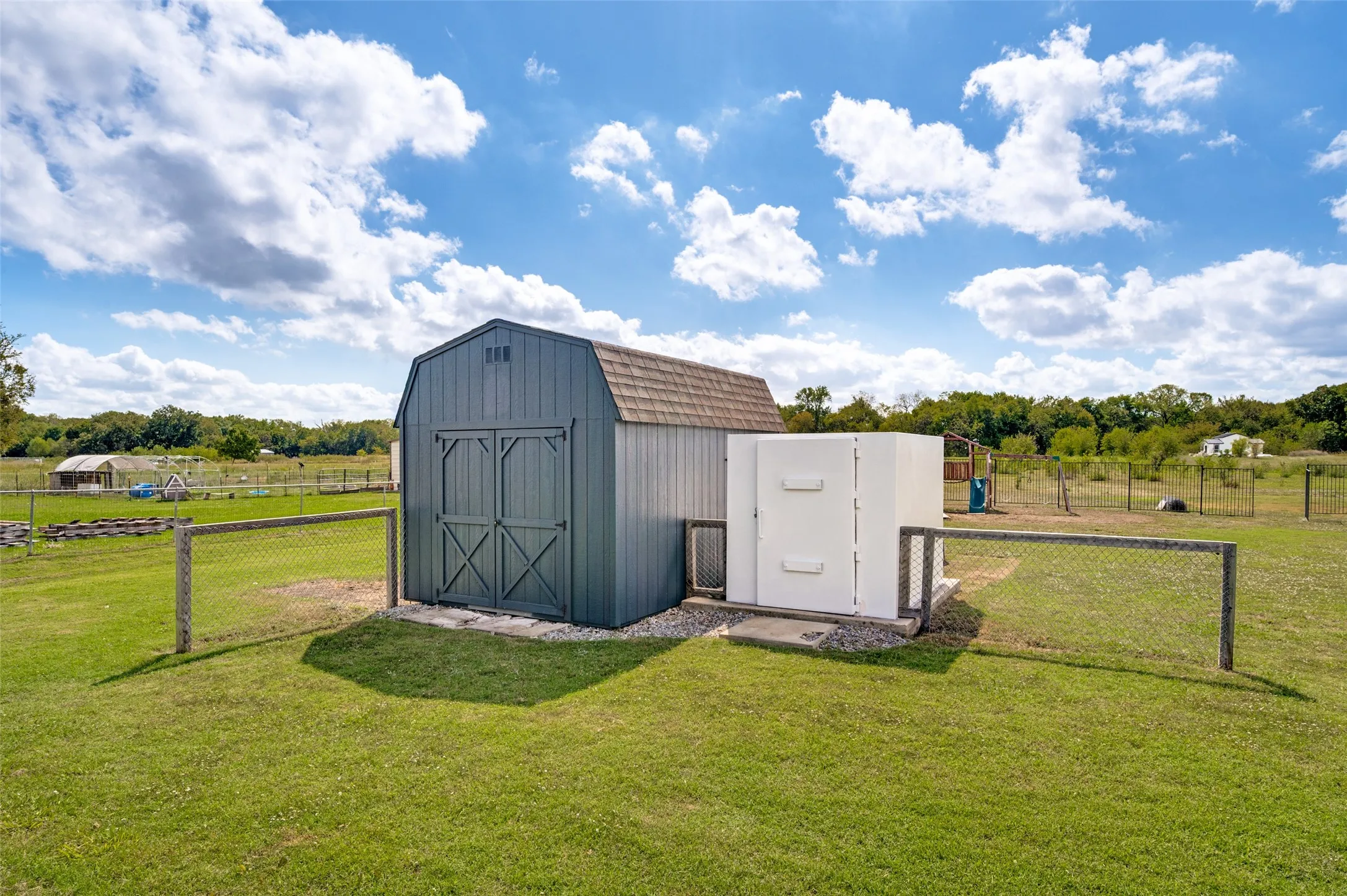 Mobile Home For Sale in Collin County , 509 Pony Express Trail, Mc Kinney, Texas 75071, 4 Bedroom, 2 Bathroom, 2 Garage spaces, 2,280 Sqft, built in 2016, mls#21405896, Real Estate Agent in Mc Kinney, Homes For Sale in Collin county, Homes For Sale in Mc Kinney, Realtor in Mc Kinney Texas, Real Estate Brokerage Independent Realty Texas, Luminita Cordes Realtor