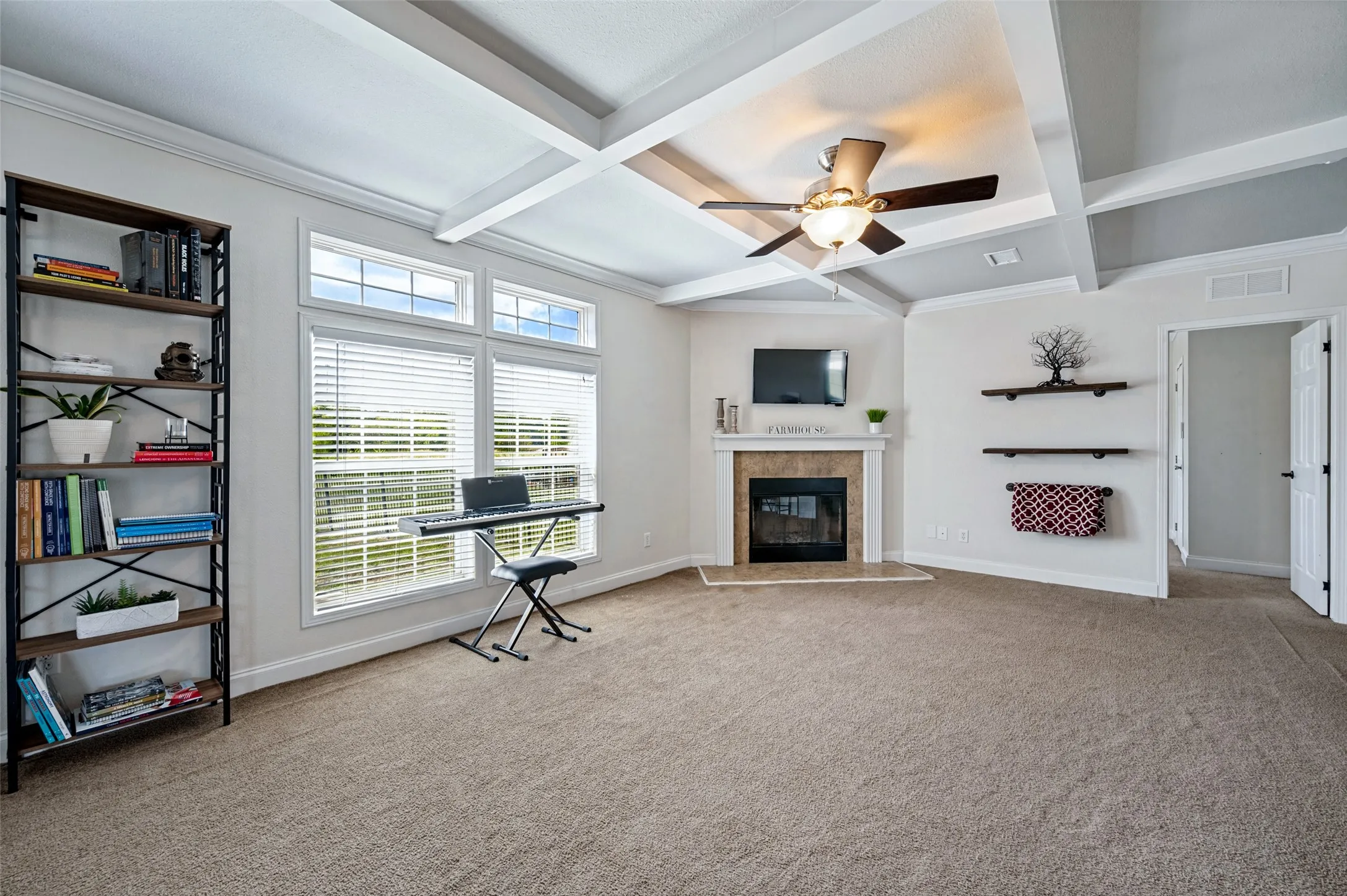 Mobile Home For Sale in Collin County , 509 Pony Express Trail, Mc Kinney, Texas 75071, 4 Bedroom, 2 Bathroom, 2 Garage spaces, 2,280 Sqft, built in 2016, mls#21405896, Real Estate Agent in Mc Kinney, Homes For Sale in Collin county, Homes For Sale in Mc Kinney, Realtor in Mc Kinney Texas, Real Estate Brokerage Independent Realty Texas, Luminita Cordes Realtor