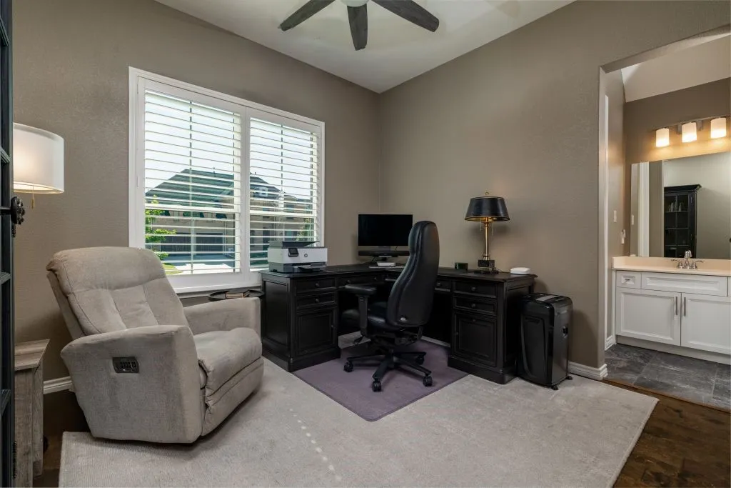 Single Family Residence For Sale in Denton County , 1316 Redbrick Lane, Northlake, Texas 76247, 4 Bedroom, 4 Bathroom, 3 Garage spaces, 2,904 Sqft, built in 2022, mls#21412928, Real Estate Agent in Northlake, Homes For Sale in Denton county, Homes For Sale in Northlake, Realtor in Northlake Texas, Real Estate Brokerage Independent Realty Texas, Luminita Cordes Realtor