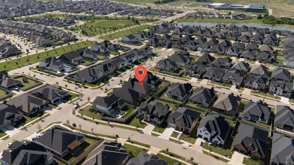 Single Family Residence For Sale in Denton County , 1316 Redbrick Lane, Northlake, Texas 76247, 4 Bedroom, 4 Bathroom, 3 Garage spaces, 2,904 Sqft, built in 2022, mls#21412928, Real Estate Agent in Northlake, Homes For Sale in Denton county, Homes For Sale in Northlake, Realtor in Northlake Texas, Real Estate Brokerage Independent Realty Texas, Luminita Cordes Realtor
