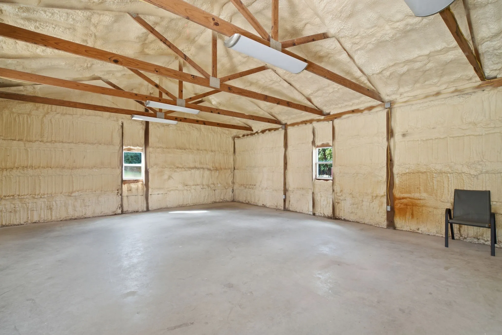 Single Family Residence For Sale in Parker County , 517 Sandy Oaks Road, Springtown, Texas 76082, 4 Bedroom, 2 Bathroom, Garage spaces, 2,428 Sqft, built in 2009, mls#21413037, Real Estate Agent in Springtown, Homes For Sale in Parker county, Homes For Sale in Springtown, Realtor in Springtown Texas, Real Estate Brokerage Independent Realty Texas, Luminita Cordes Realtor