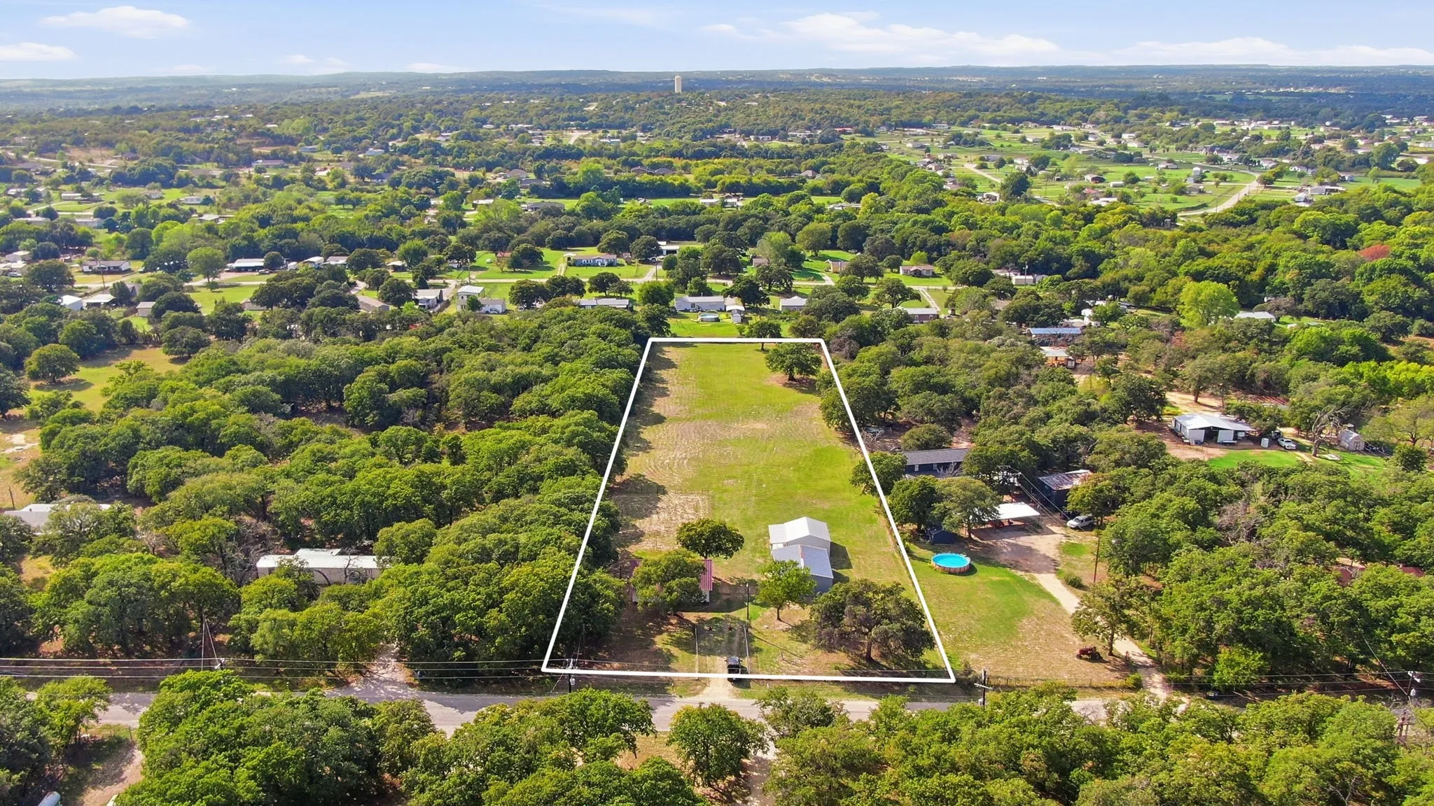 Single Family Residence For Sale in Parker County , 517 Sandy Oaks Road, Springtown, Texas 76082, 4 Bedroom, 2 Bathroom, Garage spaces, 2,428 Sqft, built in 2009, mls#21413037, Real Estate Agent in Springtown, Homes For Sale in Parker county, Homes For Sale in Springtown, Realtor in Springtown Texas, Real Estate Brokerage Independent Realty Texas, Luminita Cordes Realtor