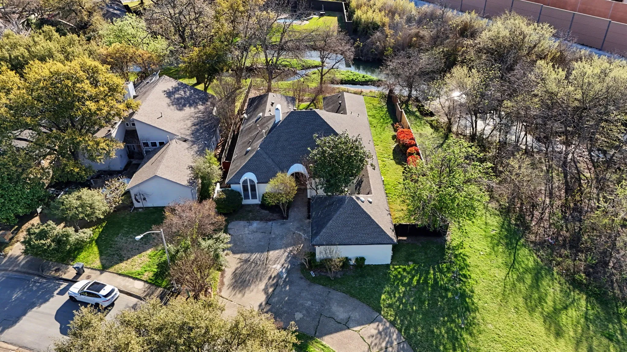 Single Family Residence For Rent in Dallas County , 7012 Duffield Drive, Dallas, Texas 75248, 4 Bedroom, 3 Bathroom, 2 Garage spaces, 3,485 Sqft, built in 1979, mls#21413046, Real Estate Agent in Dallas, Homes For Rent in Dallas county, Homes For Rent in Dallas, Realtor in Dallas Texas, Real Estate Brokerage Independent Realty Texas, Luminita Cordes Realtor