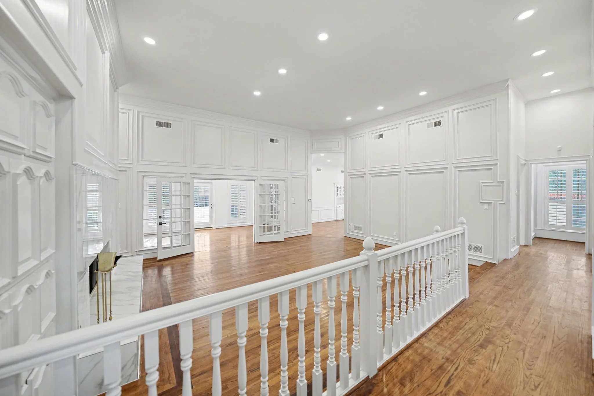 Single Family Residence For Rent in Dallas County , 7012 Duffield Drive, Dallas, Texas 75248, 4 Bedroom, 3 Bathroom, 2 Garage spaces, 3,485 Sqft, built in 1979, mls#21413046, Real Estate Agent in Dallas, Homes For Rent in Dallas county, Homes For Rent in Dallas, Realtor in Dallas Texas, Real Estate Brokerage Independent Realty Texas, Luminita Cordes Realtor