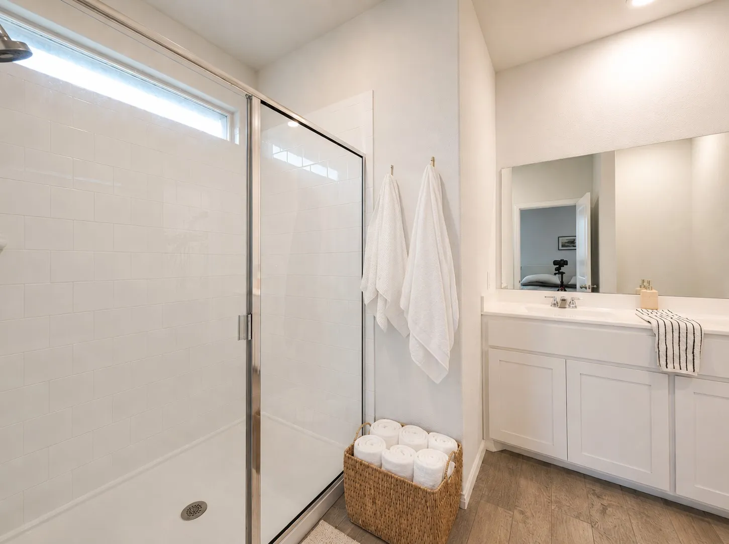 Single Family Residence For Sale in Tarrant County , 8605 Mirror Lake Drive, Fort Worth, Texas 76179, 4 Bedroom, 2 Bathroom, 2 Garage spaces, 1,580 Sqft, built in 2022, mls#21412053, Real Estate Agent in Fort Worth, Homes For Sale in Tarrant county, Homes For Sale in Fort Worth, Realtor in Fort Worth Texas, Real Estate Brokerage Independent Realty Texas, Luminita Cordes Realtor