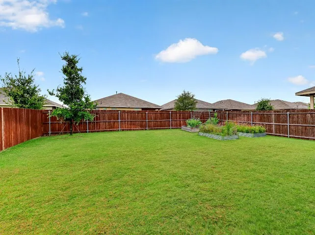 Single Family Residence For Sale in Tarrant County , 8605 Mirror Lake Drive, Fort Worth, Texas 76179, 4 Bedroom, 2 Bathroom, 2 Garage spaces, 1,580 Sqft, built in 2022, mls#21412053, Real Estate Agent in Fort Worth, Homes For Sale in Tarrant county, Homes For Sale in Fort Worth, Realtor in Fort Worth Texas, Real Estate Brokerage Independent Realty Texas, Luminita Cordes Realtor
