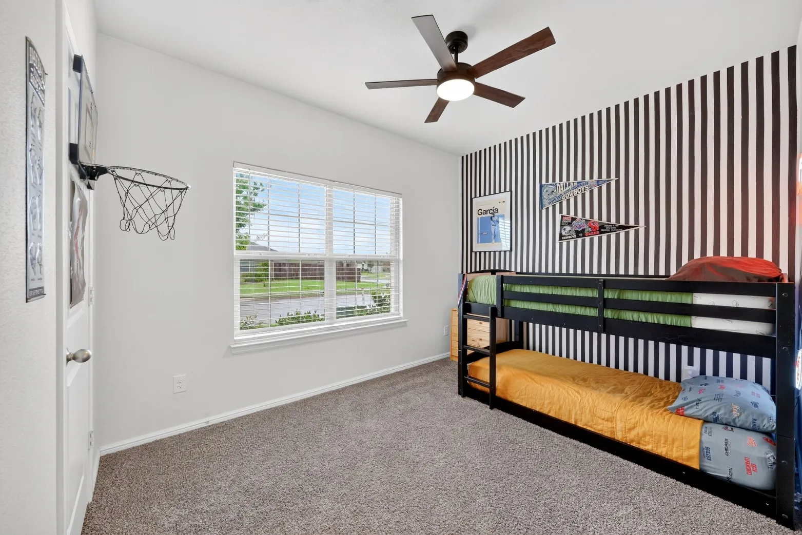 Single Family Residence For Sale in Tarrant County , 8605 Mirror Lake Drive, Fort Worth, Texas 76179, 4 Bedroom, 2 Bathroom, 2 Garage spaces, 1,580 Sqft, built in 2022, mls#21412053, Real Estate Agent in Fort Worth, Homes For Sale in Tarrant county, Homes For Sale in Fort Worth, Realtor in Fort Worth Texas, Real Estate Brokerage Independent Realty Texas, Luminita Cordes Realtor