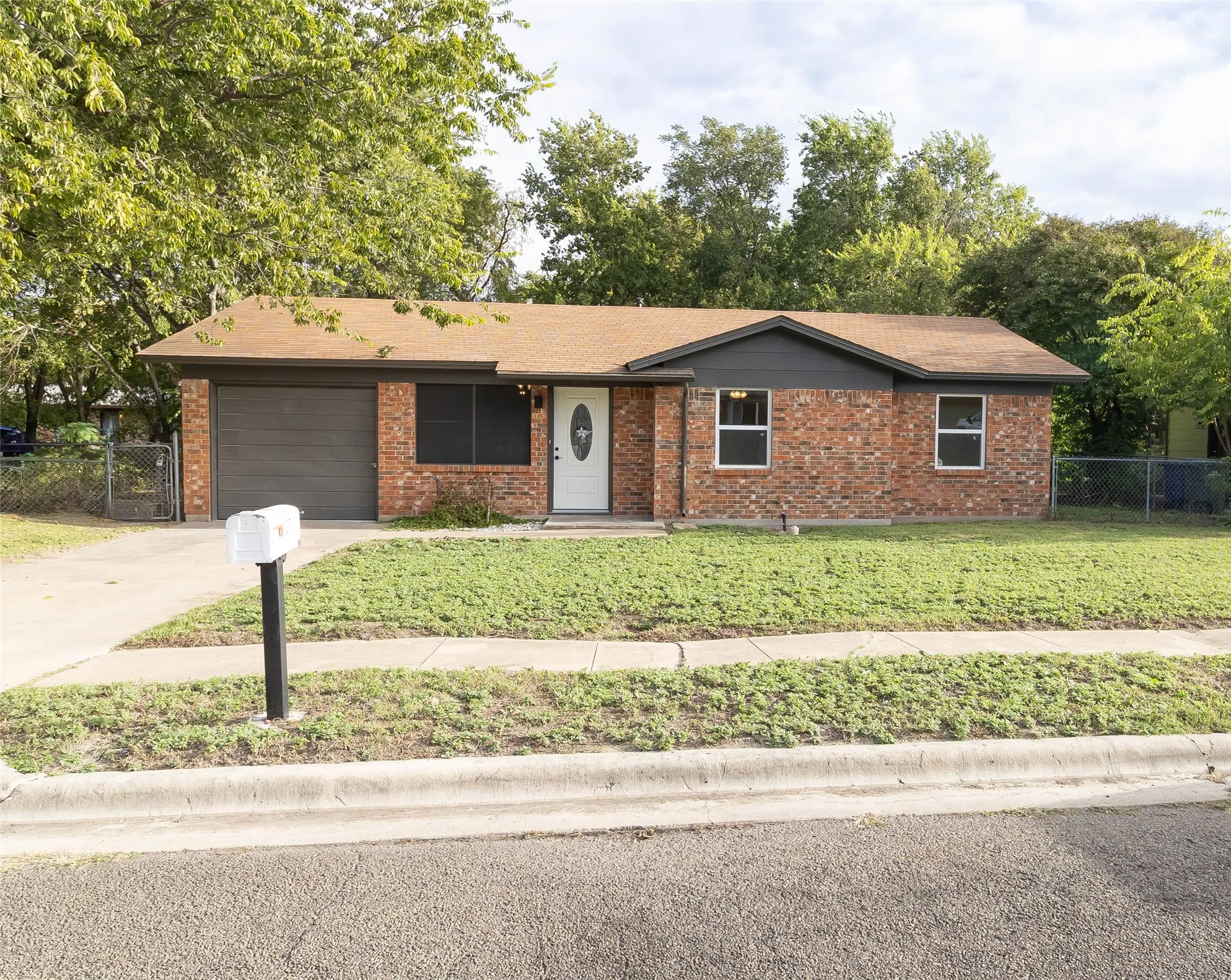 Single Family Residence For Sale