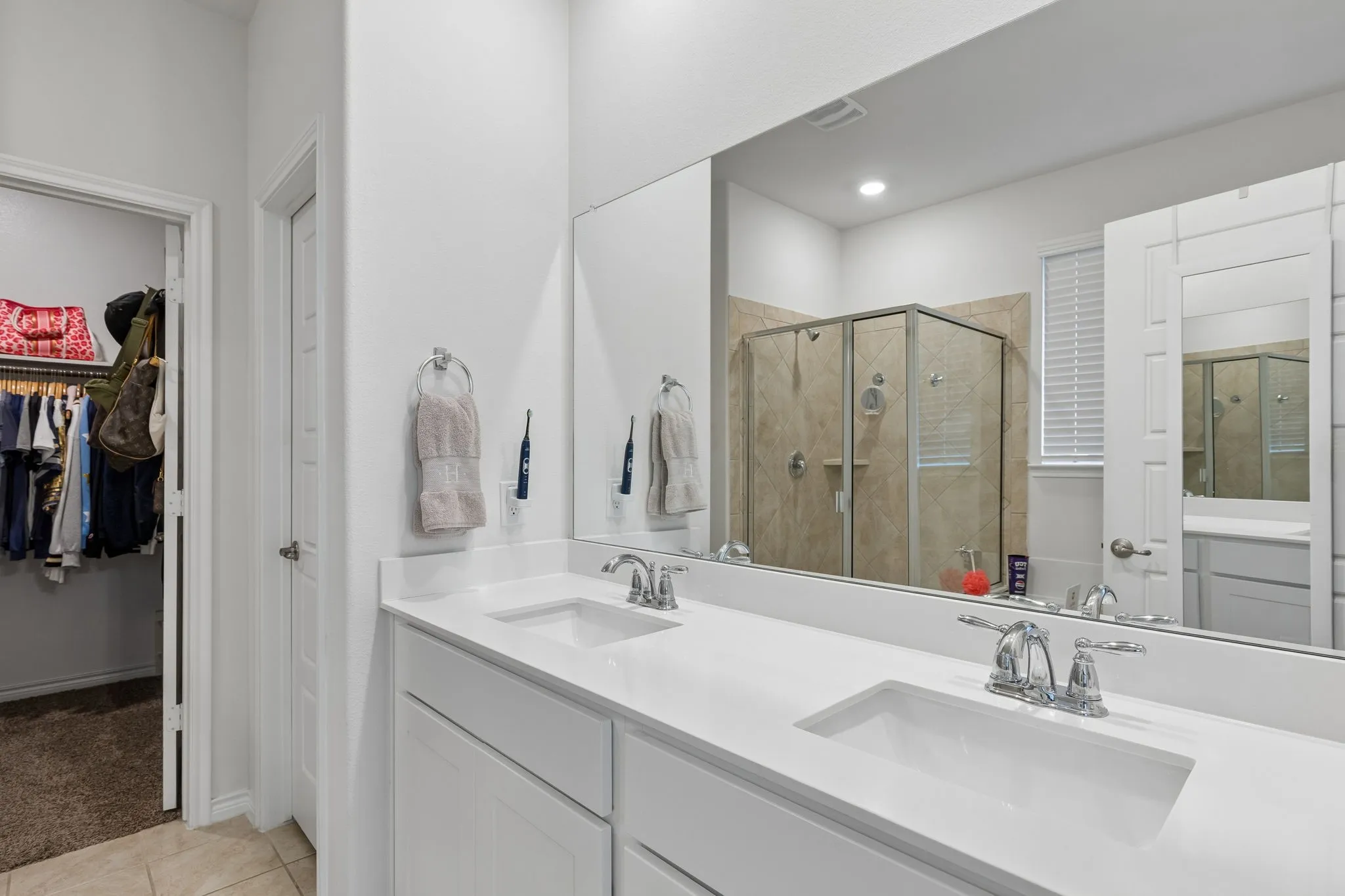 Single Family Residence For Sale in Collin County , 1510 Princeton Drive, Celina, Texas 75009, 3 Bedroom, 2 Bathroom, 2 Garage spaces, 1,602 Sqft, built in 2021, mls#21413030, Real Estate Agent in Celina, Homes For Sale in Collin county, Homes For Sale in Celina, Realtor in Celina Texas, Real Estate Brokerage Independent Realty Texas, Luminita Cordes Realtor