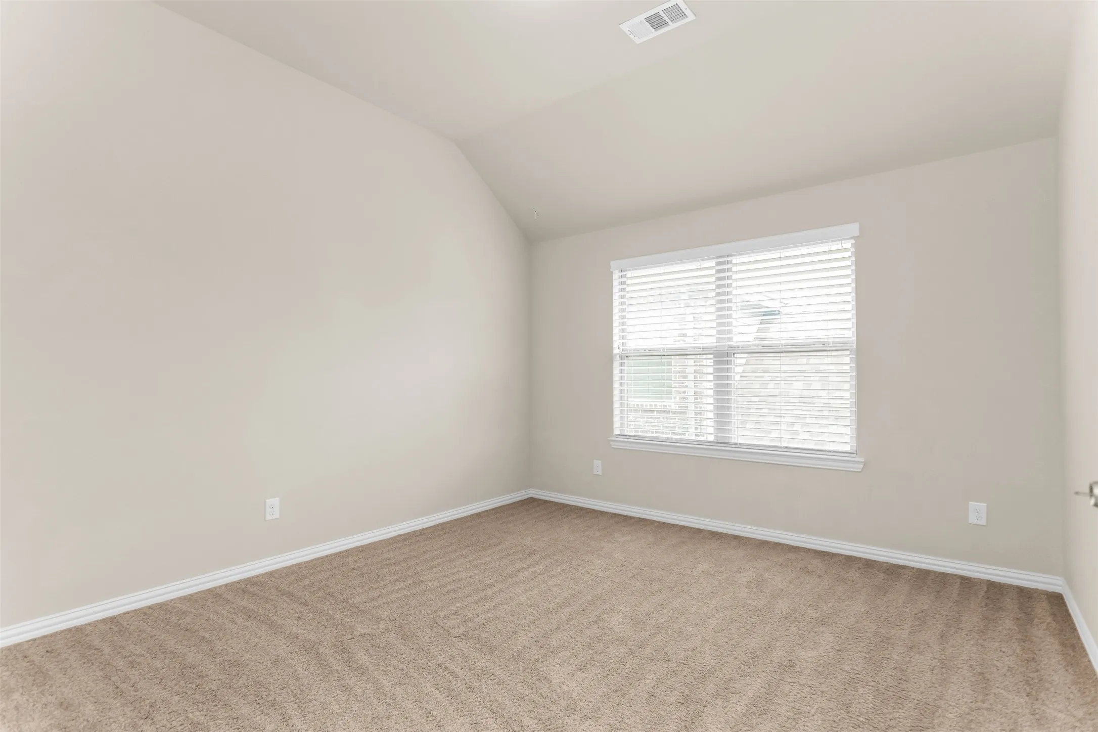Single Family Residence For Sale in Collin County , 4505 Avenida Lane, Mc Kinney, Texas 75070, 4 Bedroom, 4 Bathroom, 2 Garage spaces, 3,423 Sqft, built in 2015, mls#21408984, Real Estate Agent in Mc Kinney, Homes For Sale in Collin county, Homes For Sale in Mc Kinney, Realtor in Mc Kinney Texas, Real Estate Brokerage Independent Realty Texas, Luminita Cordes Realtor