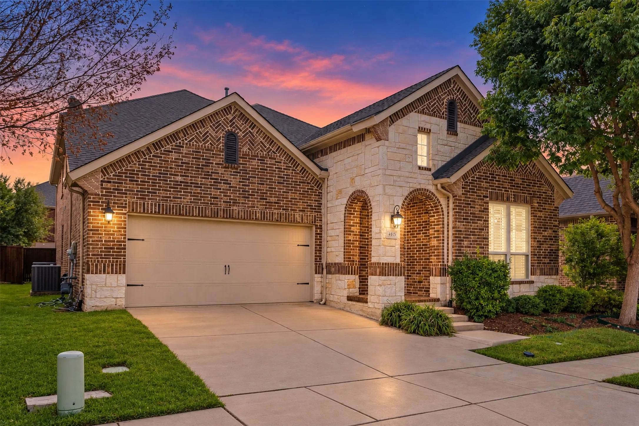 Single Family Residence For Sale in Collin County , 4505 Avenida Lane, Mc Kinney, Texas 75070, 4 Bedroom, 4 Bathroom, 2 Garage spaces, 3,423 Sqft, built in 2015, mls#21408984, Real Estate Agent in Mc Kinney, Homes For Sale in Collin county, Homes For Sale in Mc Kinney, Realtor in Mc Kinney Texas, Real Estate Brokerage Independent Realty Texas, Luminita Cordes Realtor