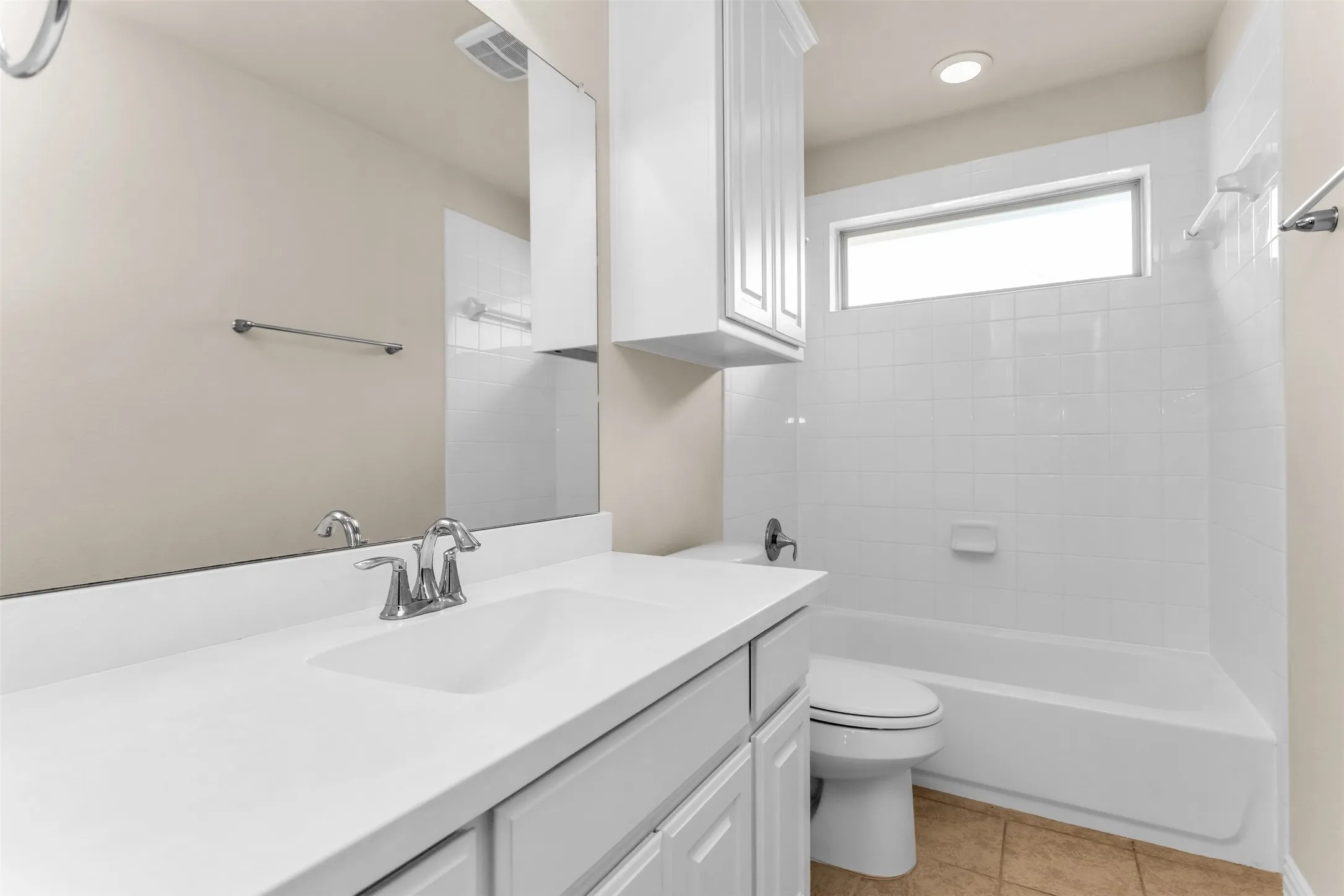 Single Family Residence For Sale in Collin County , 4505 Avenida Lane, Mc Kinney, Texas 75070, 4 Bedroom, 4 Bathroom, 2 Garage spaces, 3,423 Sqft, built in 2015, mls#21408984, Real Estate Agent in Mc Kinney, Homes For Sale in Collin county, Homes For Sale in Mc Kinney, Realtor in Mc Kinney Texas, Real Estate Brokerage Independent Realty Texas, Luminita Cordes Realtor