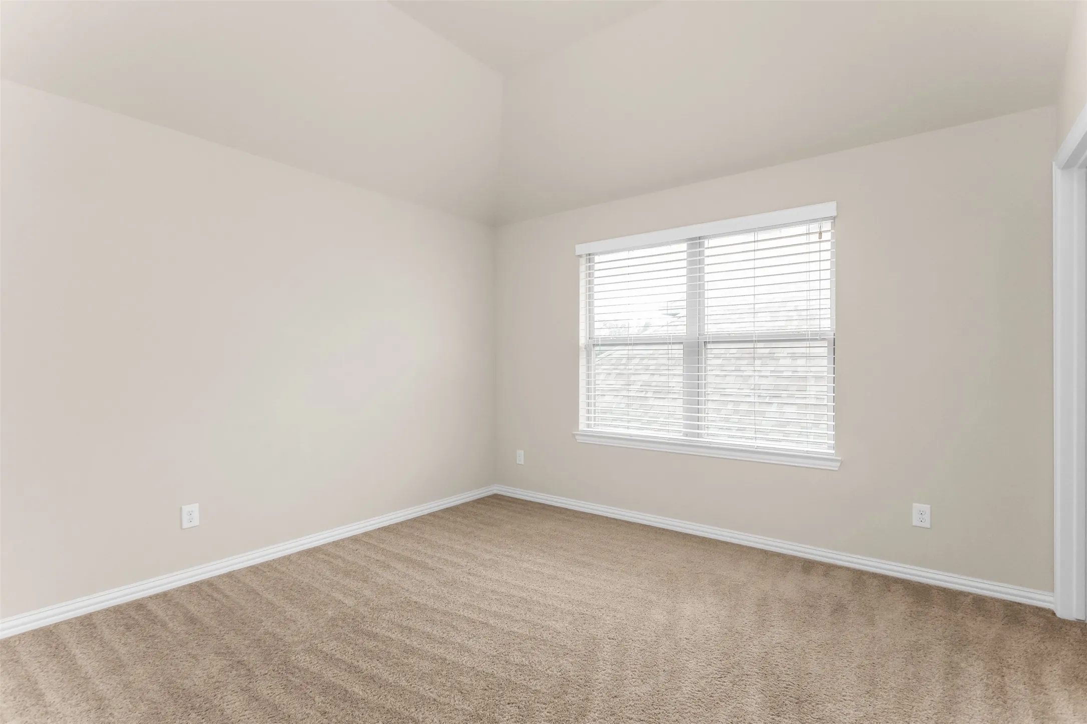 Single Family Residence For Sale in Collin County , 4505 Avenida Lane, Mc Kinney, Texas 75070, 4 Bedroom, 4 Bathroom, 2 Garage spaces, 3,423 Sqft, built in 2015, mls#21408984, Real Estate Agent in Mc Kinney, Homes For Sale in Collin county, Homes For Sale in Mc Kinney, Realtor in Mc Kinney Texas, Real Estate Brokerage Independent Realty Texas, Luminita Cordes Realtor