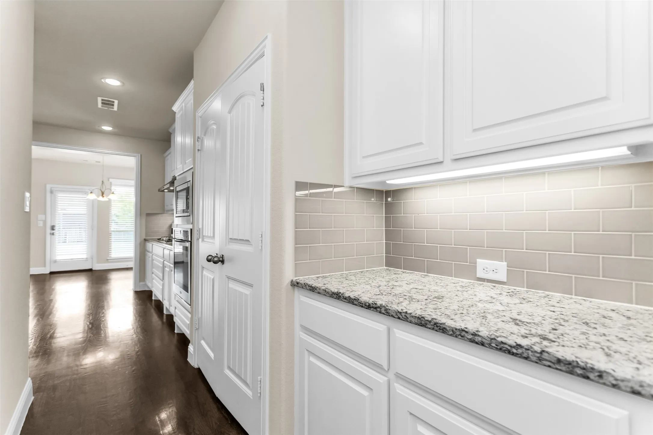Single Family Residence For Sale in Collin County , 4505 Avenida Lane, Mc Kinney, Texas 75070, 4 Bedroom, 4 Bathroom, 2 Garage spaces, 3,423 Sqft, built in 2015, mls#21408984, Real Estate Agent in Mc Kinney, Homes For Sale in Collin county, Homes For Sale in Mc Kinney, Realtor in Mc Kinney Texas, Real Estate Brokerage Independent Realty Texas, Luminita Cordes Realtor